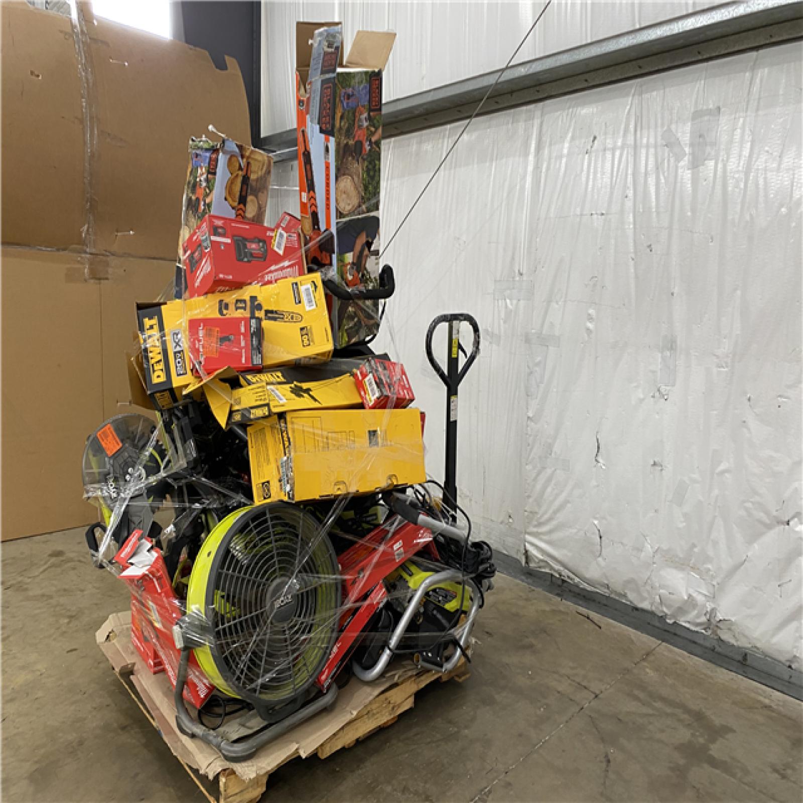 Houston Location AS IS - Tool Pallet