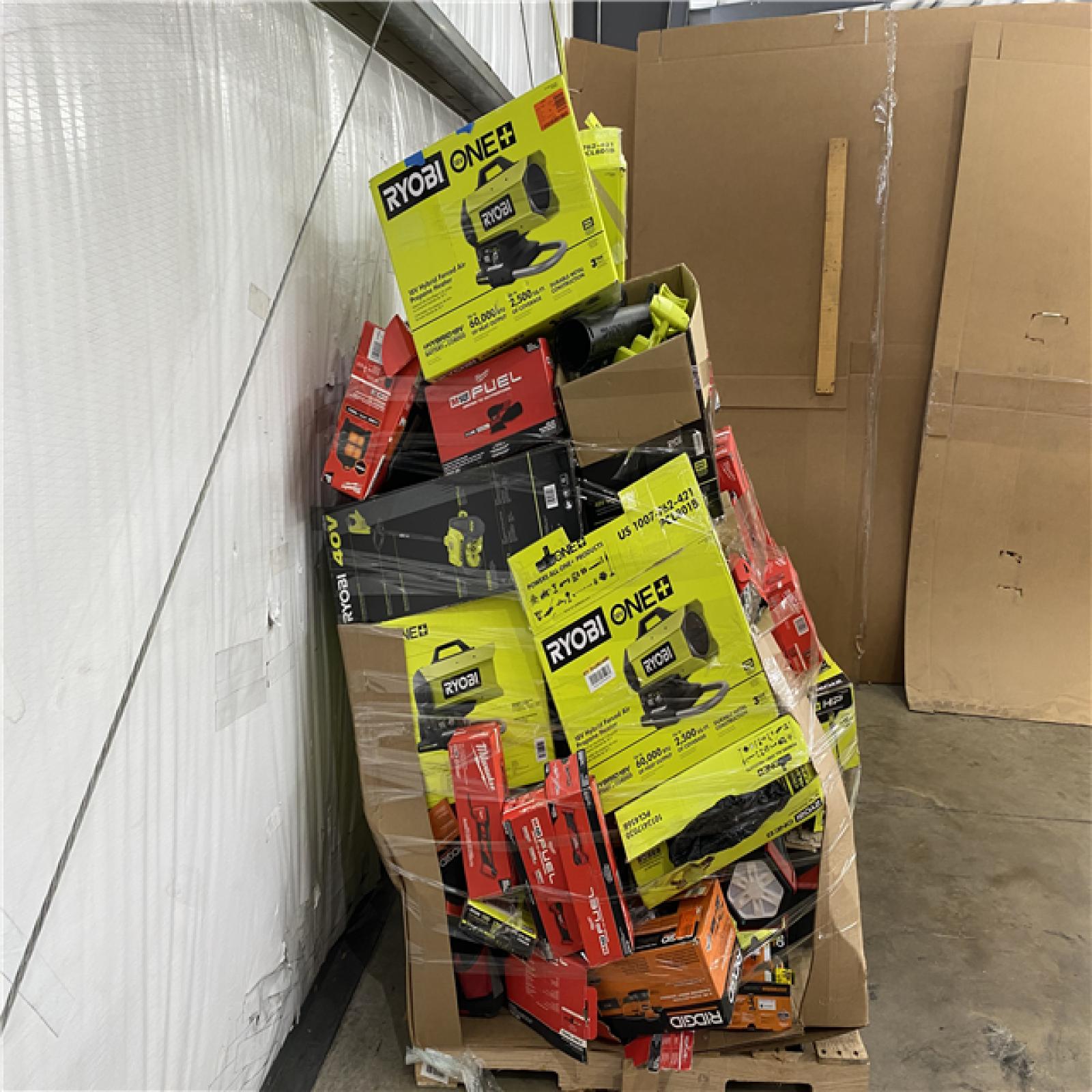 Houston Location AS IS - Tool Pallet