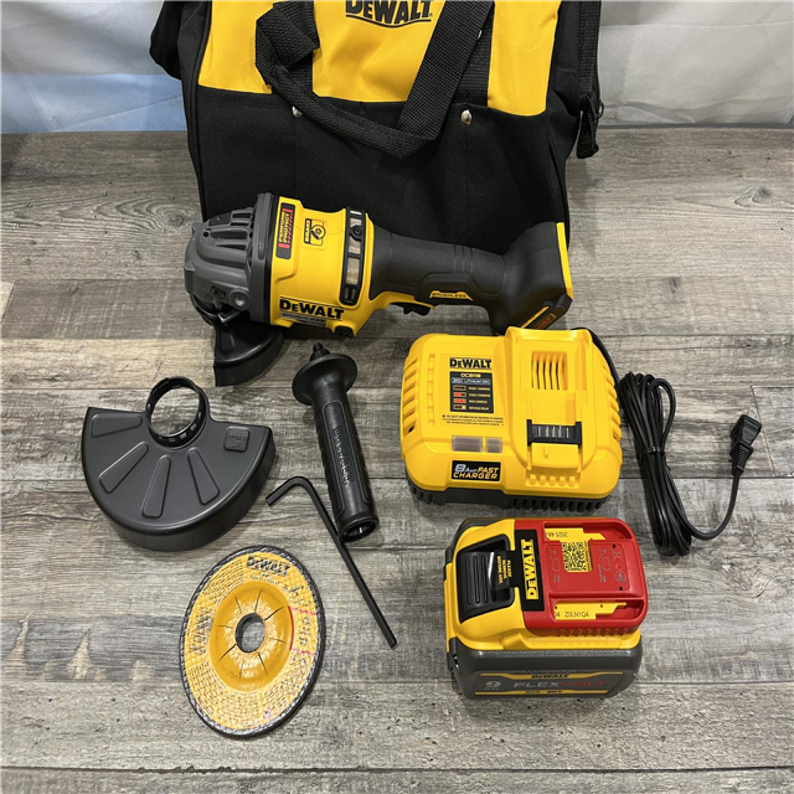 AS-IS DEWALT FLEXVOLT 60V MAX Cordless Brushless 4.5 in. - 6 in. Small Angle Grinder Kit