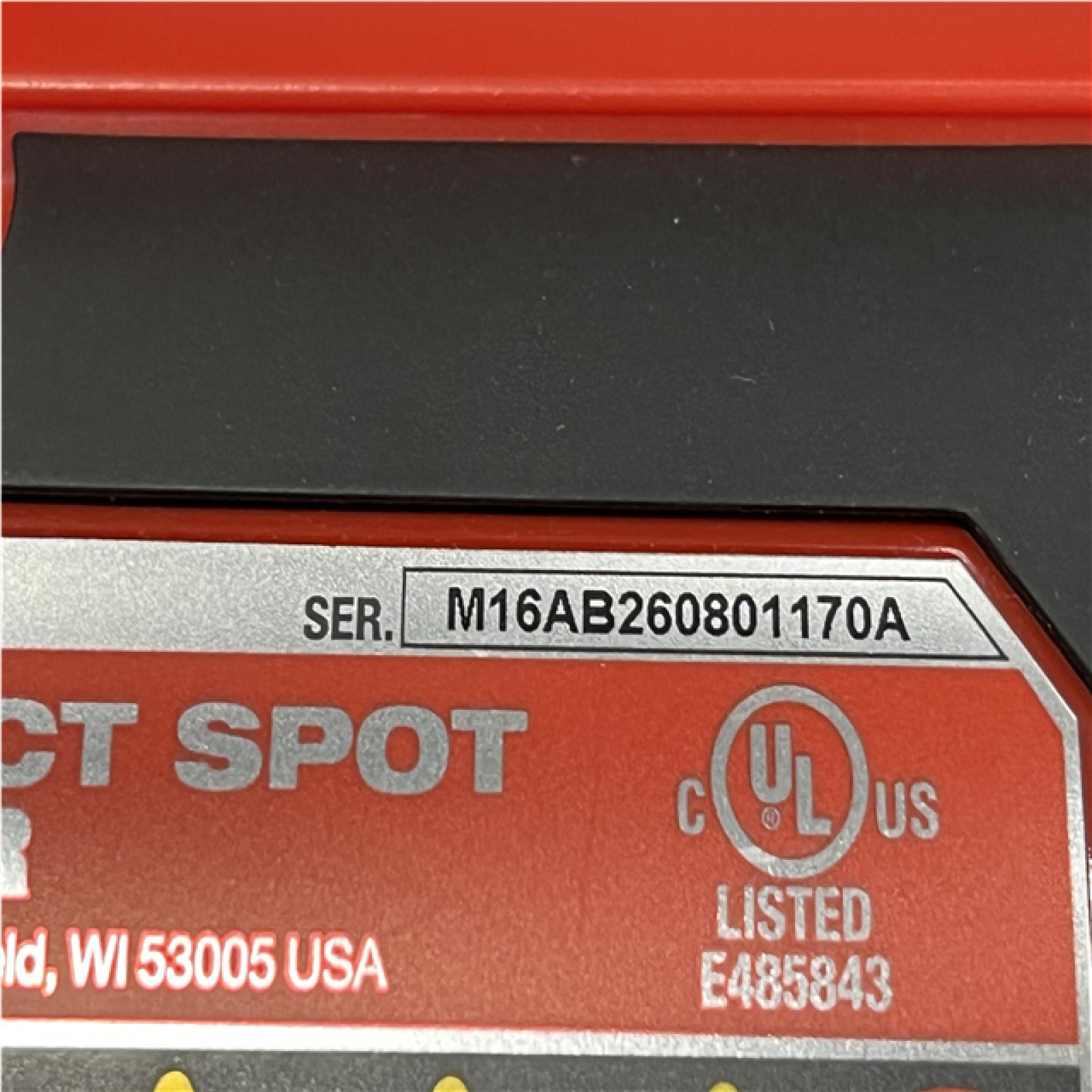 AS-IS Milwaukee 12V Lithium-Ion Cordless Compact Spot Blower (Tool-Only)