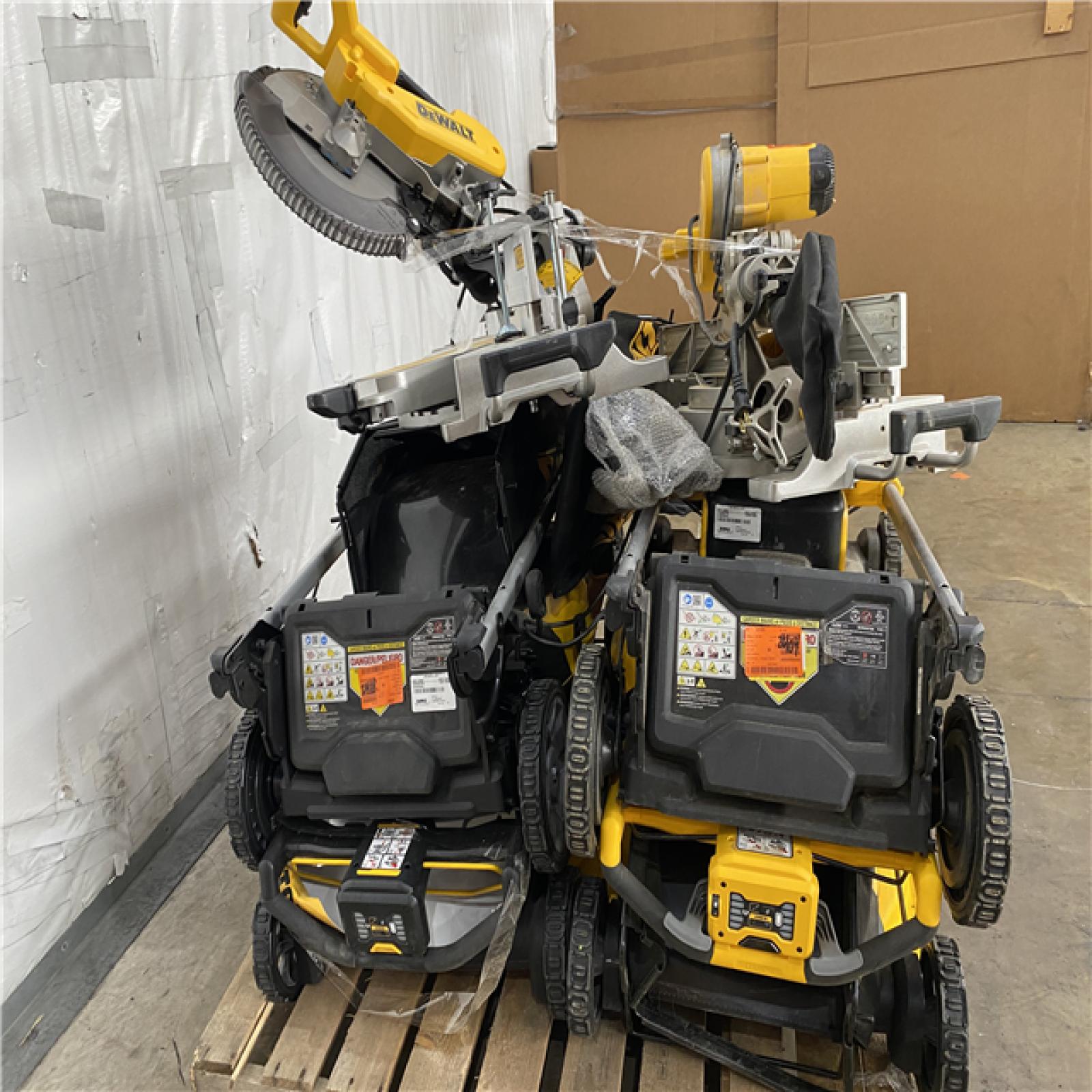 Houston Location AS IS - Tool Pallet