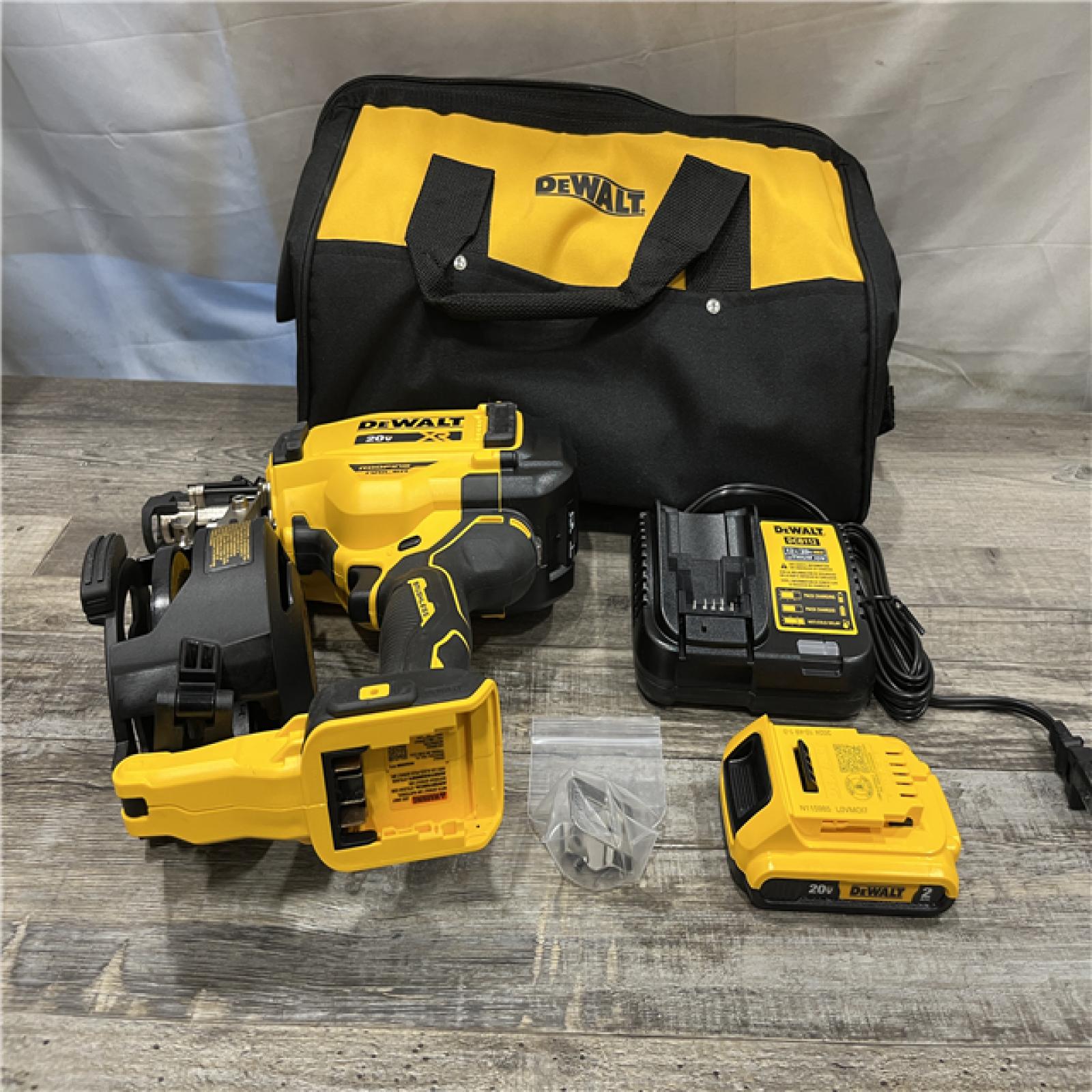 AS-IS DEWALT 20V MAX Lithium-Ion 15-Degree Electric Cordless Roofing Nailer Kit