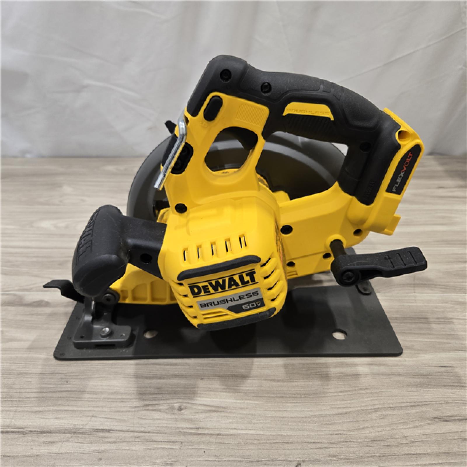 AS-IS DeWALT Flexvolt Max 60V Circular Saw (Tool Only)