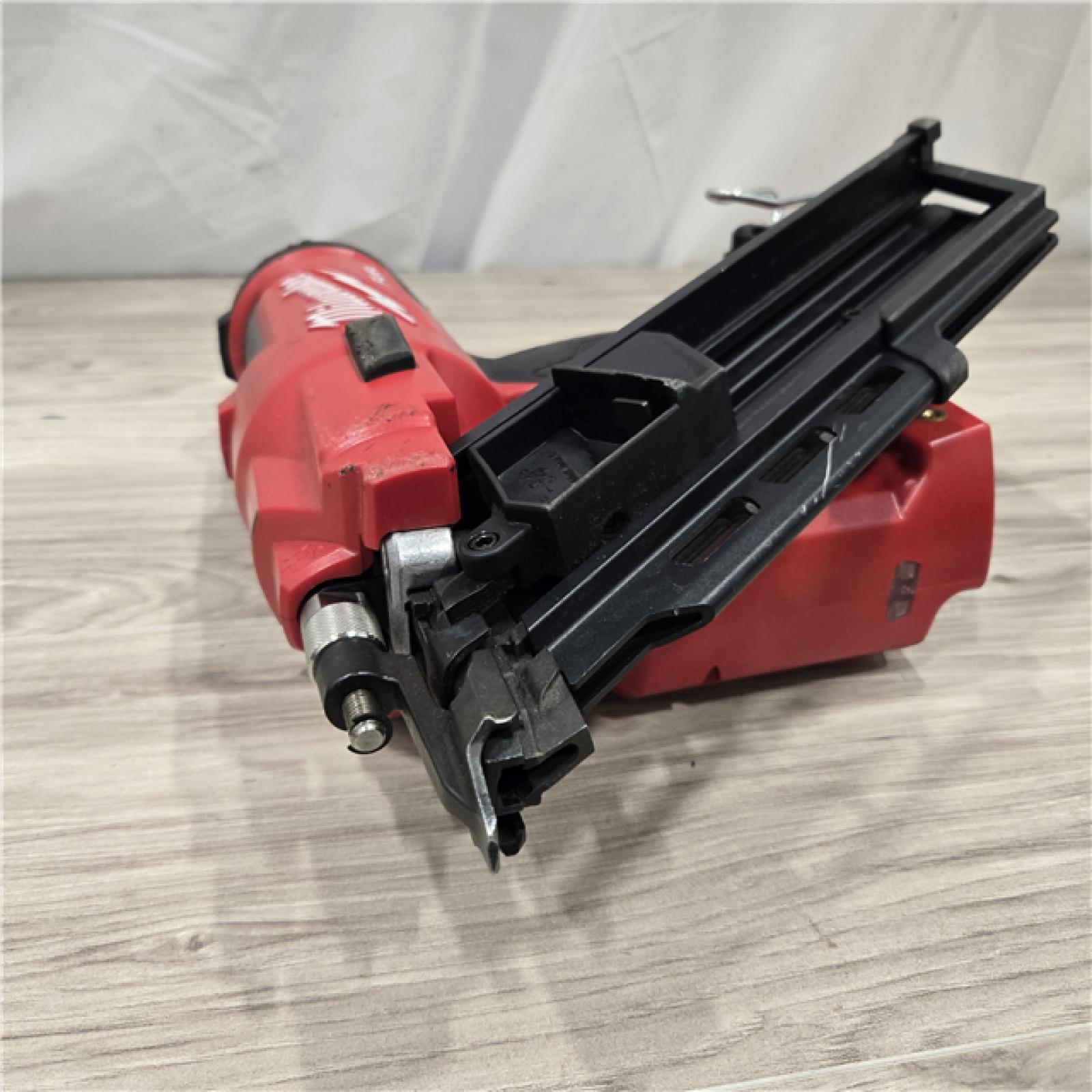 AS-IS Milwaukee M18 FUEL 30 Degree Framing Nailer (TOOL ONLY)