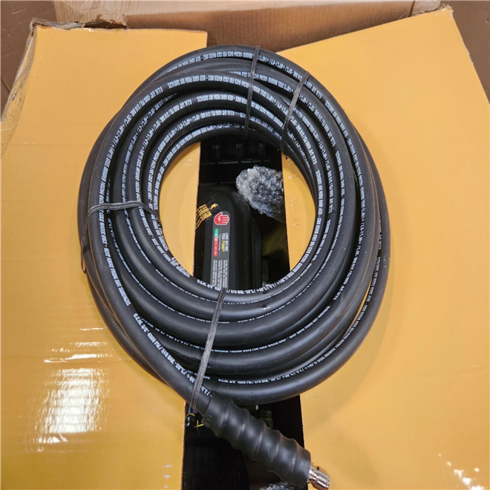 Phoenix NEW DEWALT 4400 PSI 4.0 GPM Gas Pressure Washer with 420cc Engine  Triplex Pump  Commercial Cold Water Power Washer