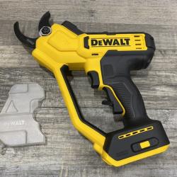 AS-IS DEWALT 20V MAX Cordless Battery Powered Pruner Kit
