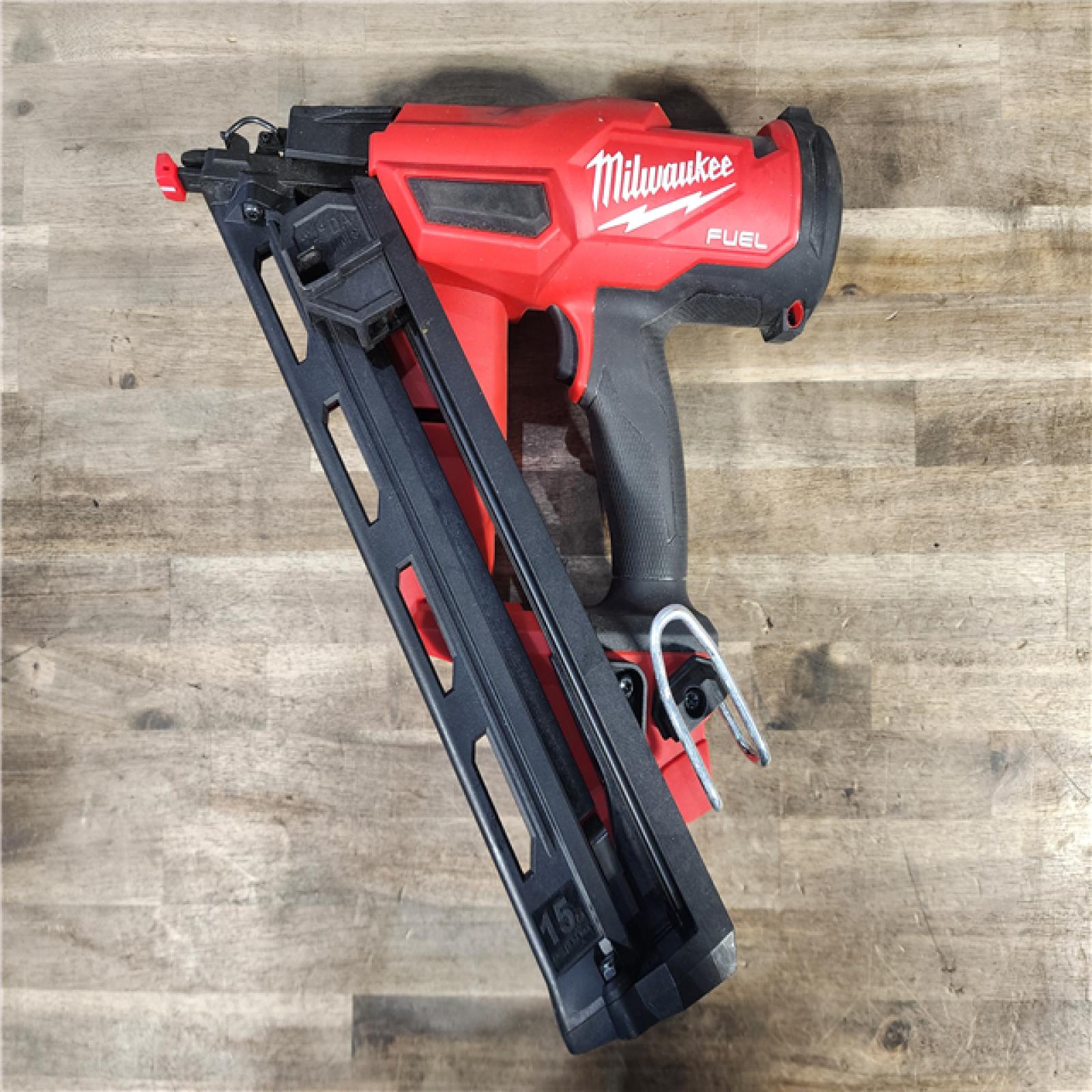 HOUSTON LOCATION - AS-IS MILWAUKEE 2 TOOL COMBO