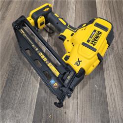 GOOD DeWalt DCN660D1 20V 16 Gauge Cordless Angled Finish Nailer Kit W/ 2Ah Battery