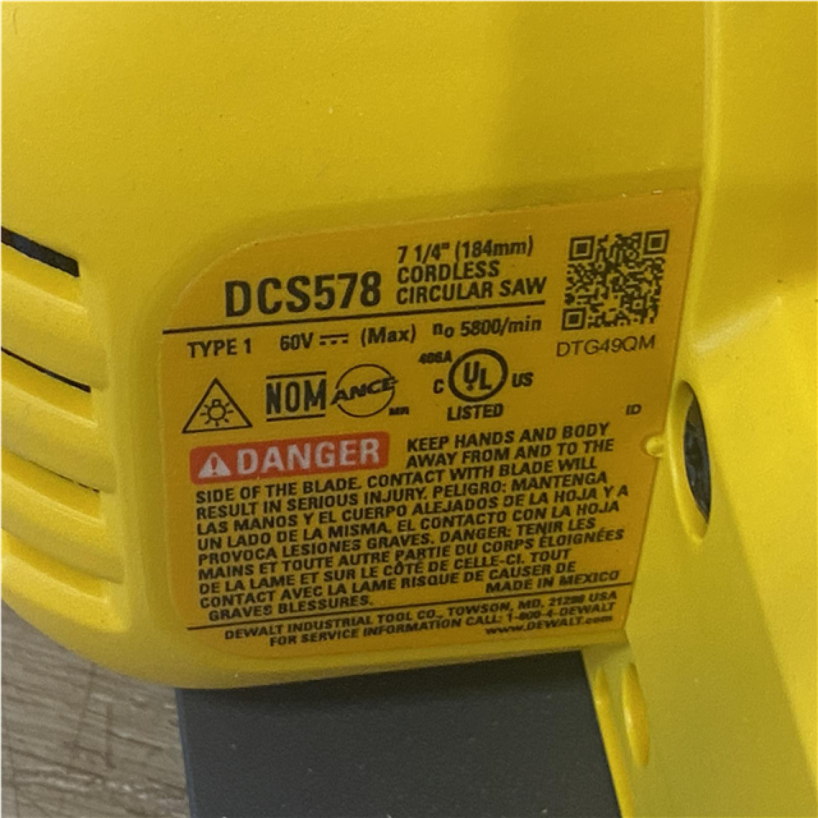 AS-IS DEWALT FLEXVOLT 60V MAX Cordless Brushless 7-1/4 in. Circular Saw with Brake (Tool Only)
