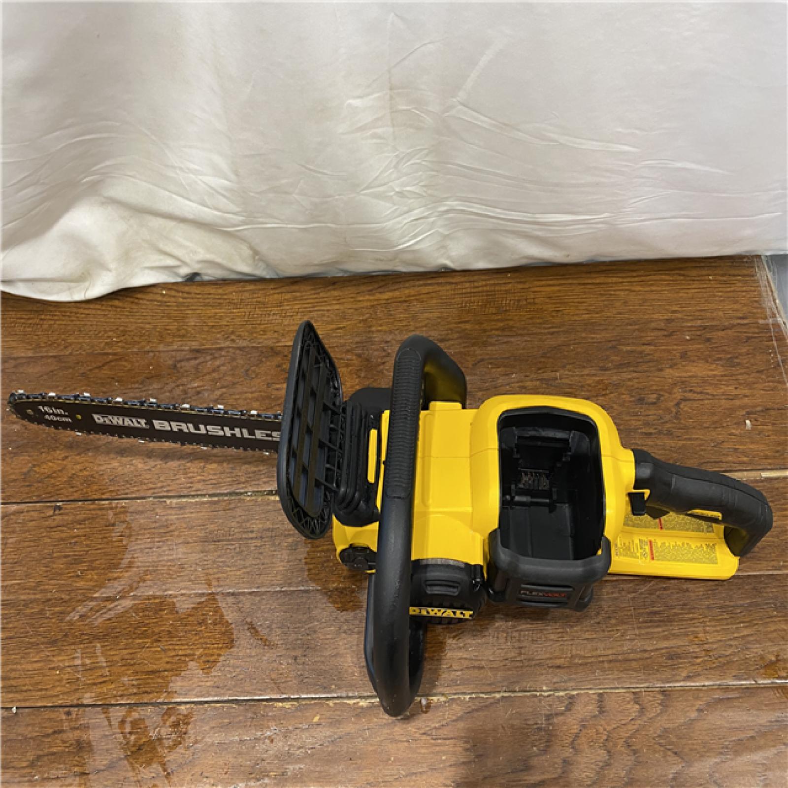 AS-IS DEWALT  FLEXVOLT 60V MAX 16in. Brushless Cordless Battery Powered Chainsaw Kit with (1) FLEXVOLT 2 Ah Battery & Charger