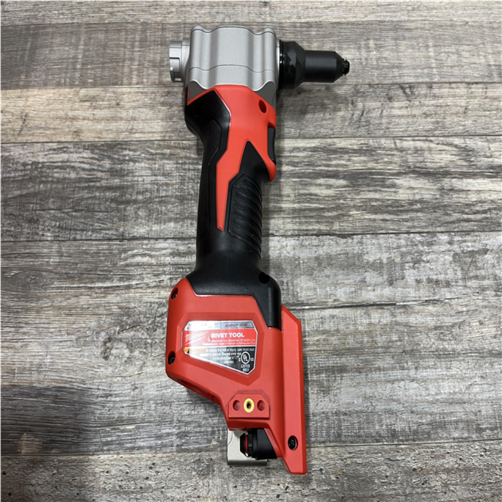 AS-IS Milwaukee 12-Volt Lithium-Ion Cordless Rivet Tool Kit