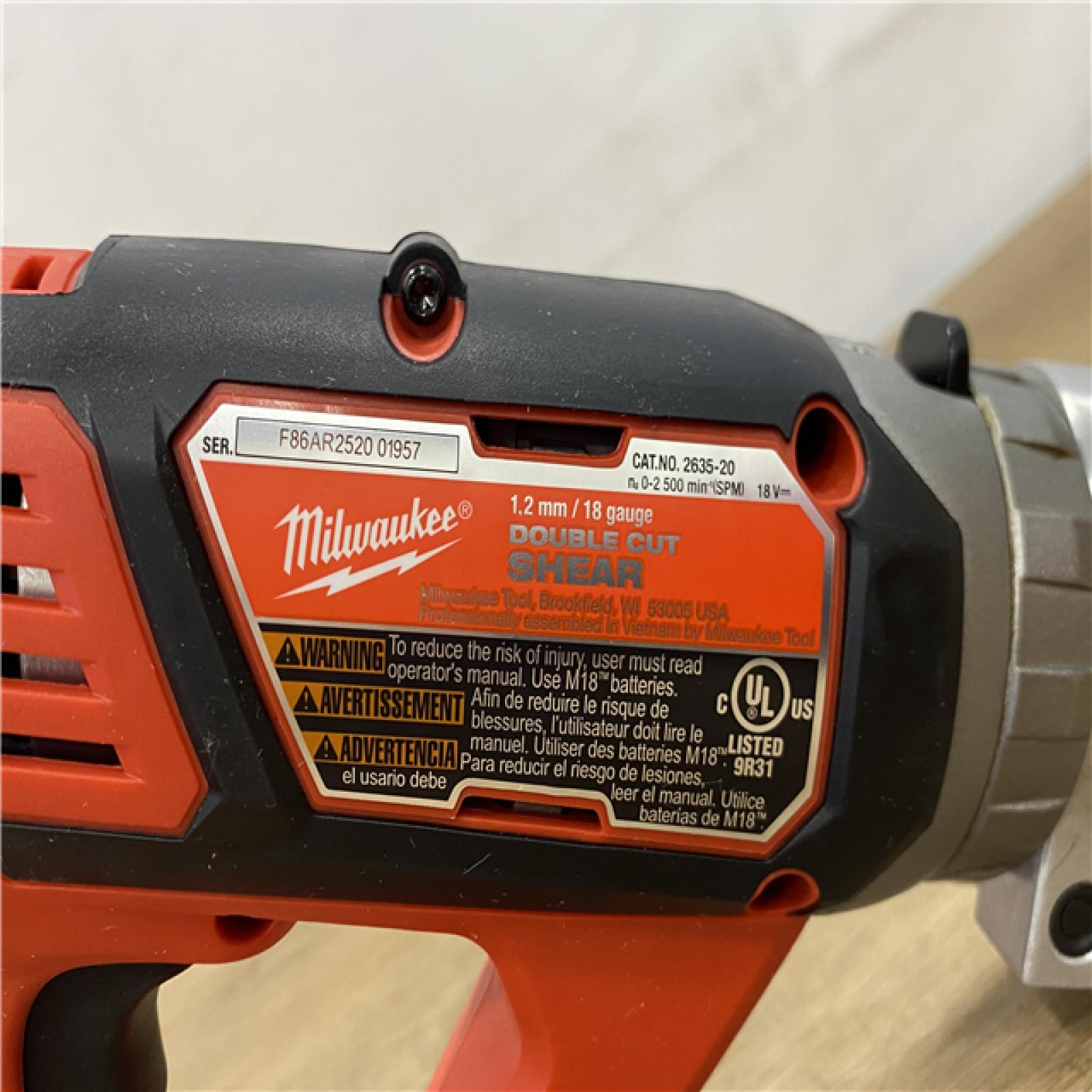 AS-IS Milwaukee 18-Volt Lithium-Ion Cordless 18-Gauge Double Cut Metal Shear (Tool-Only)