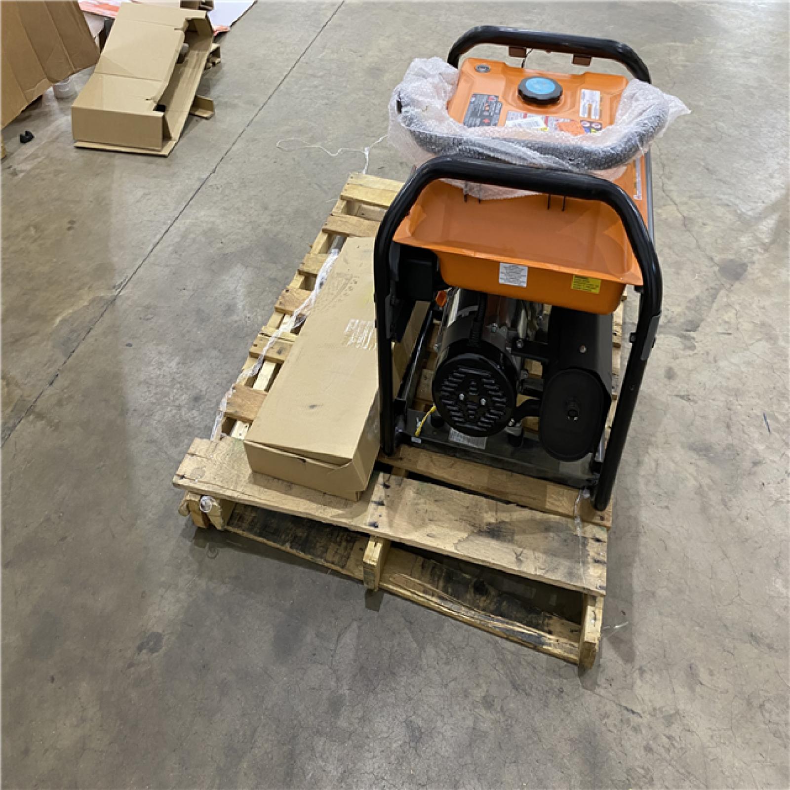 Houston Location - AS-IS Generac 6500 Running Watts Generator
