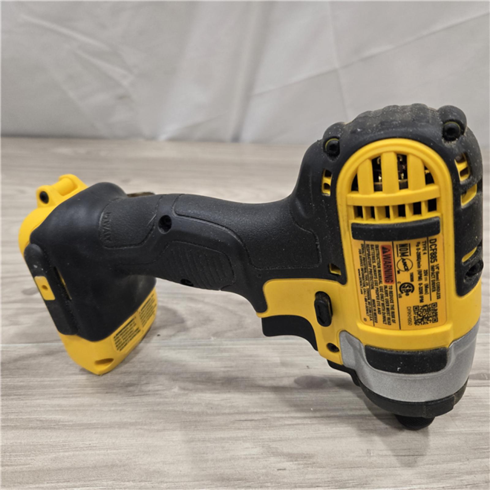 AS-IS DeWALT 20V MAX Cordless Drill Driver/Impact Driver Combo Kit