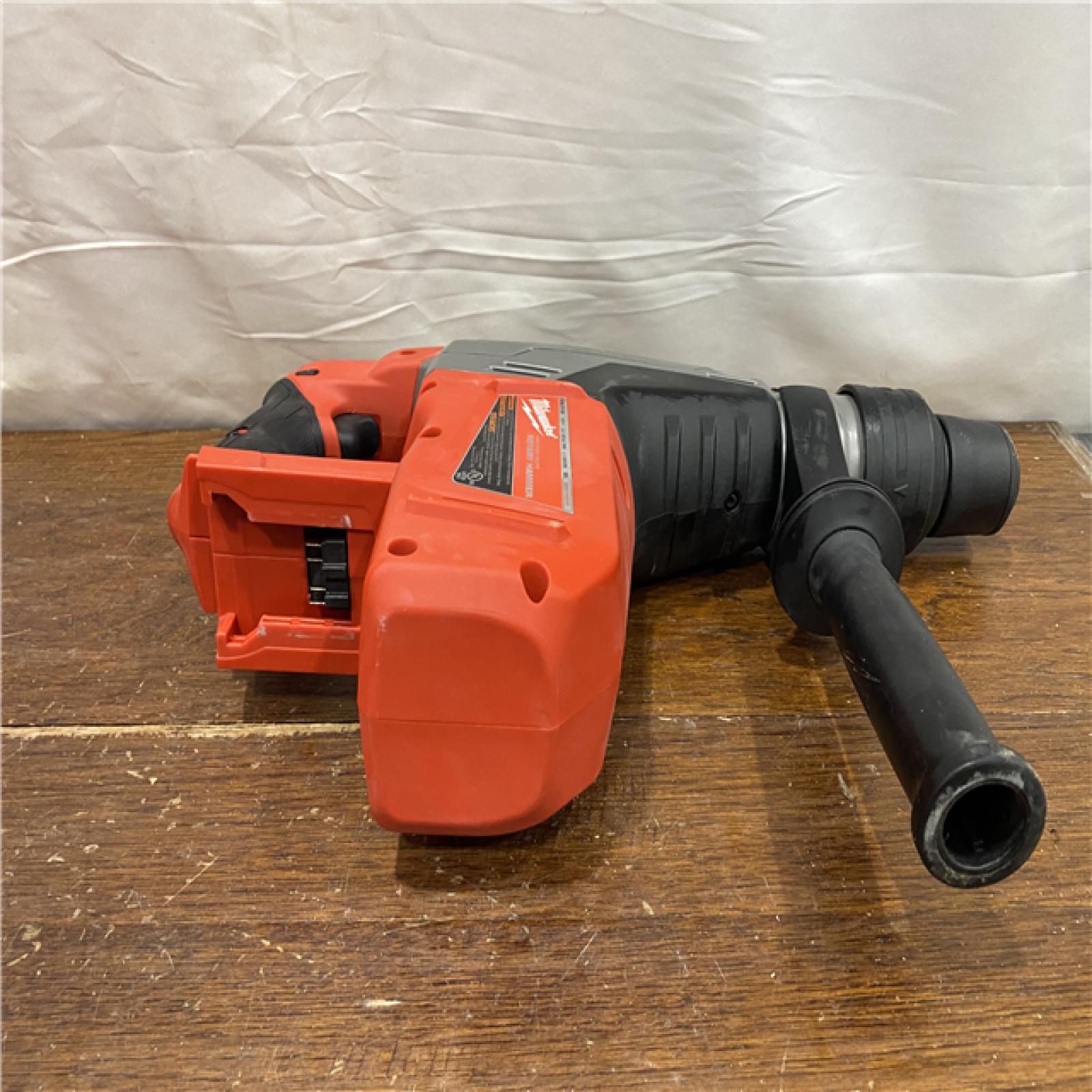 AS-IS M18 FUEL 18V Lithium-Ion Brushless Cordless 1-9/16 in. SDS-Max Rotary Hammer (Tool-Only)