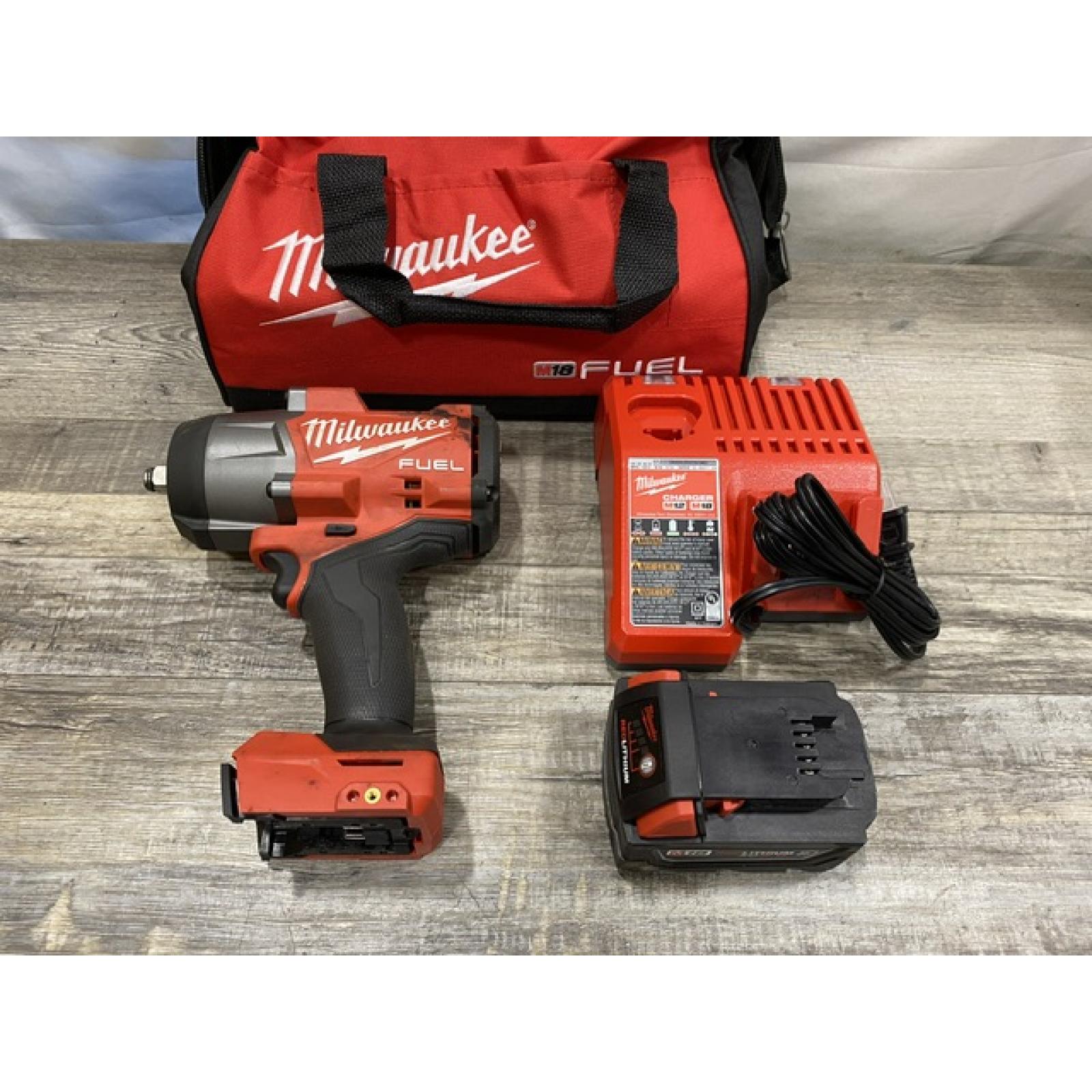 AS-IS Milwaukee FUEL 18V Lithium-Ion Brushless Cordless 1/2 in. Impact Wrench w/Friction Ring Kit