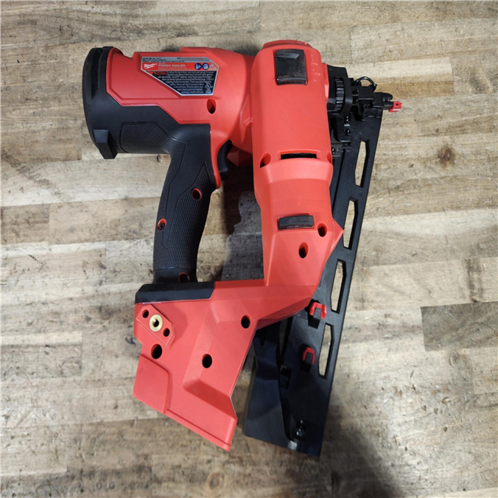 HOUSTON LOCATION - AS-IS Milwaukee FUEL 18-Volt Lithium-Ion Brushless Cordless Gen II 16-Gauge Angled Finish Nailer (Tool-Only)