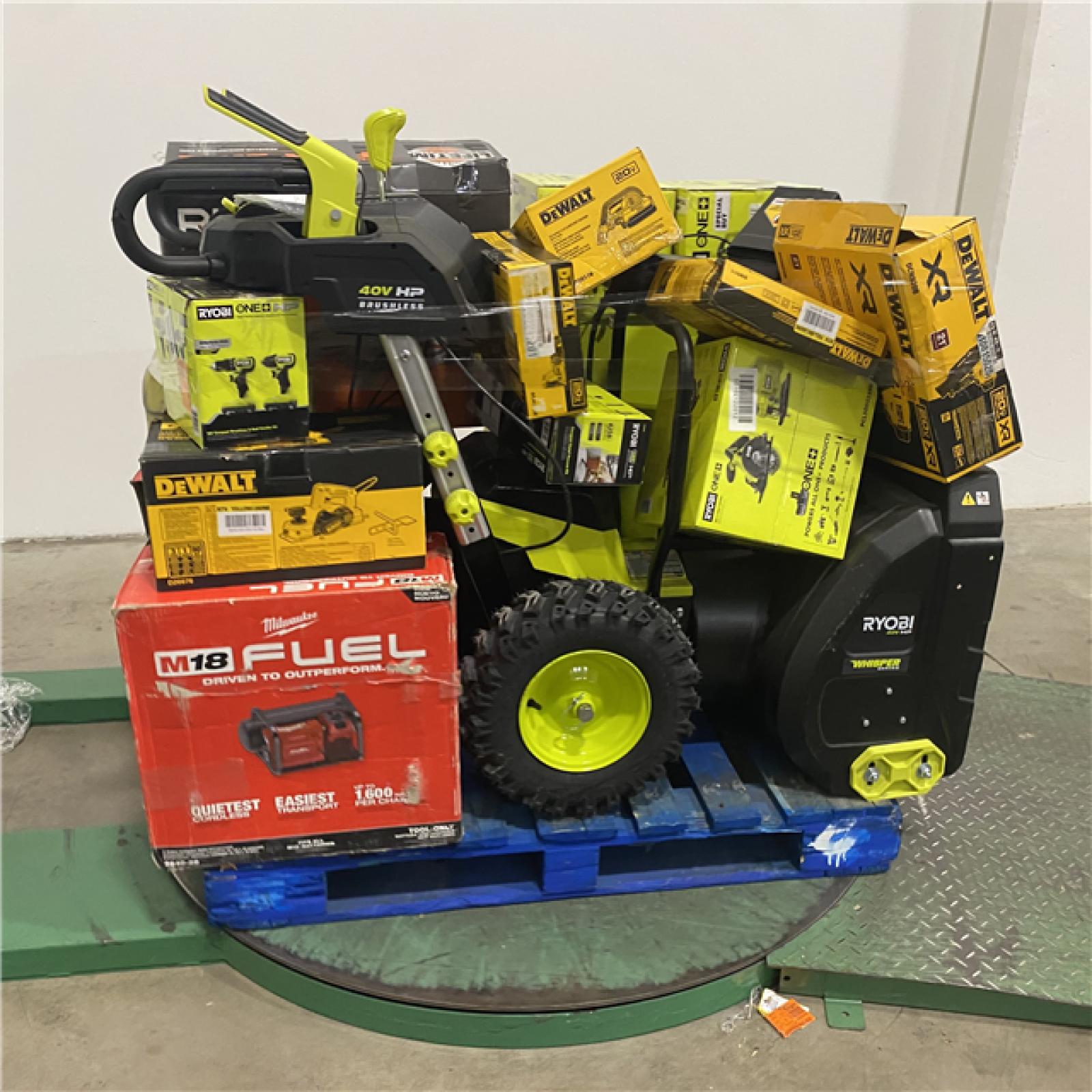 Dallas Location - As-Is Tool Pallet