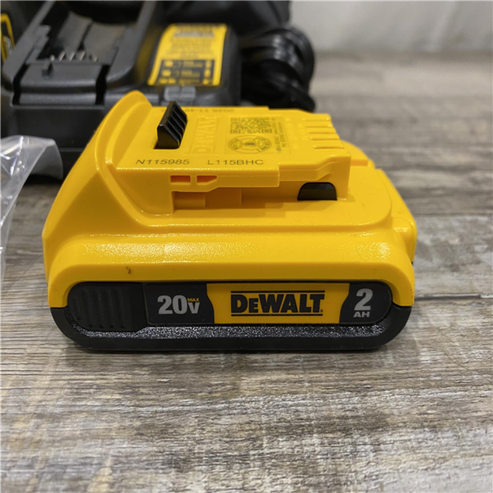 AS-IS DEWALT Atomic 20V Max Lithium-Ion Brushless Cordless Compact 1/4 in. Impact Driver Kit