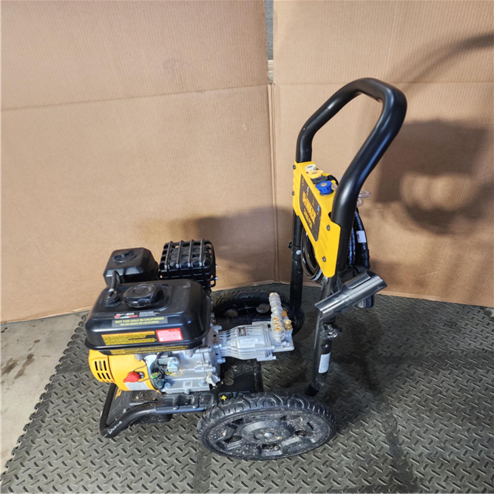 HOUSTON LOCATION - AS-IS DEWALT 3400 PSI 2.5 GPM Gas Cold Water Pressure Washer with 208cc Engine