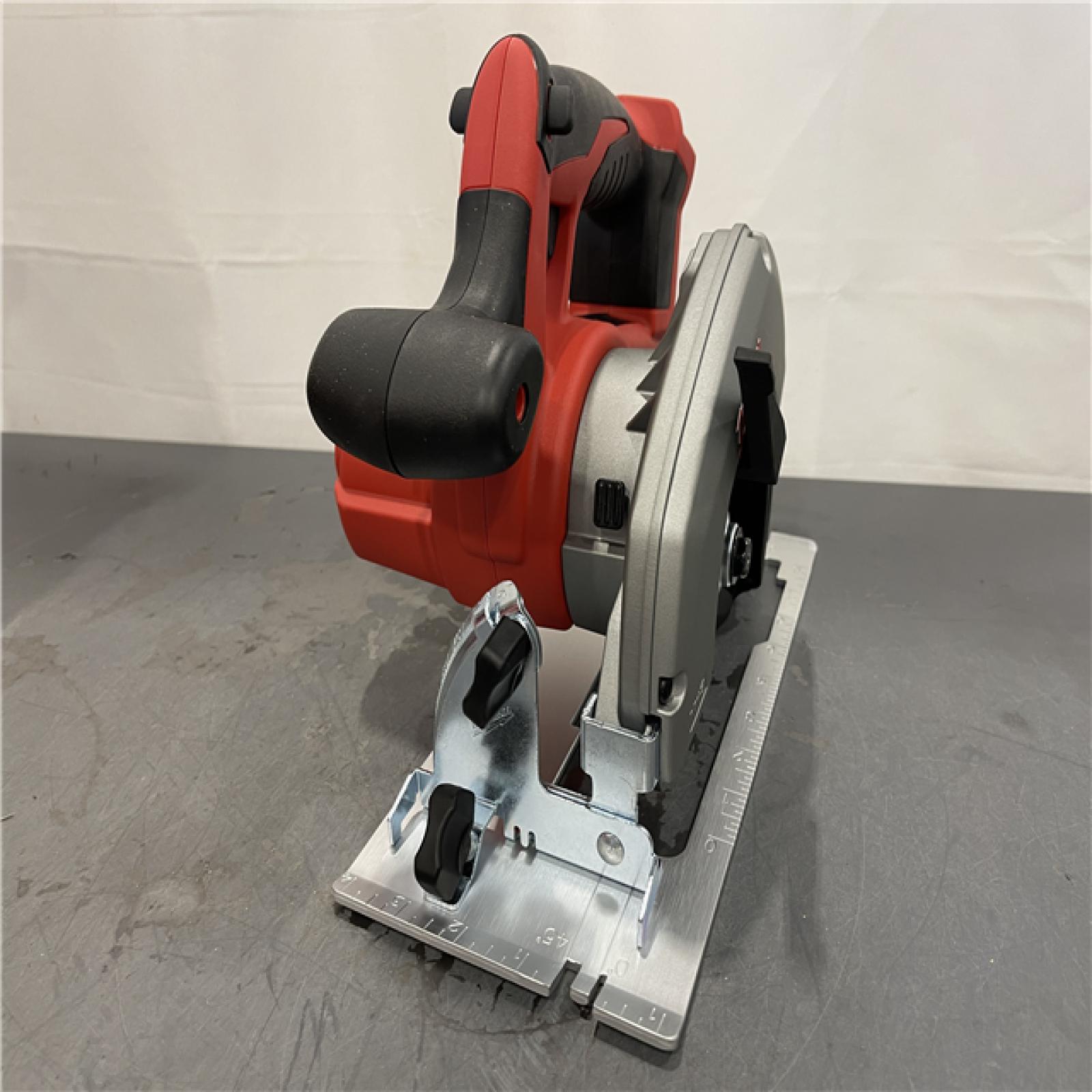 AS-IS - Milwaukee M18 18V Lithium-Ion Cordless 6-1/2 in. Circular Saw