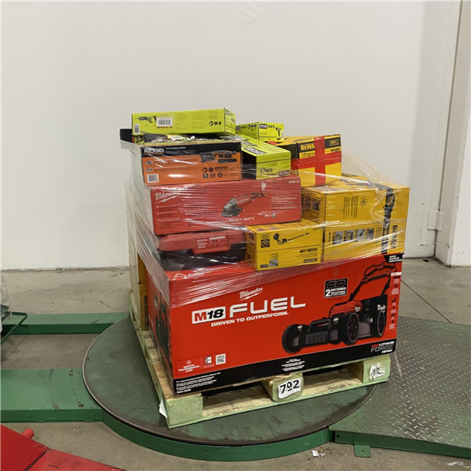 Dallas Location - As-Is Tool Pallet