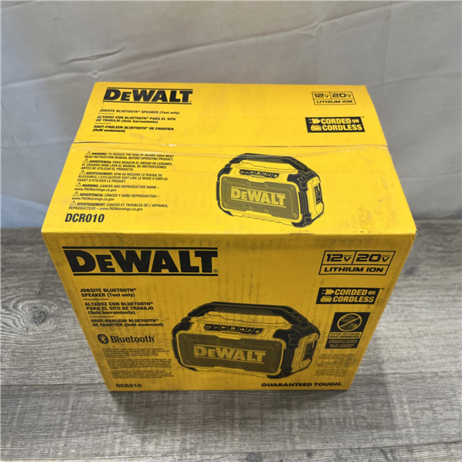 NEW - DEWALT 20V MAX Cordless Bluetooth Speaker (Tool Only)