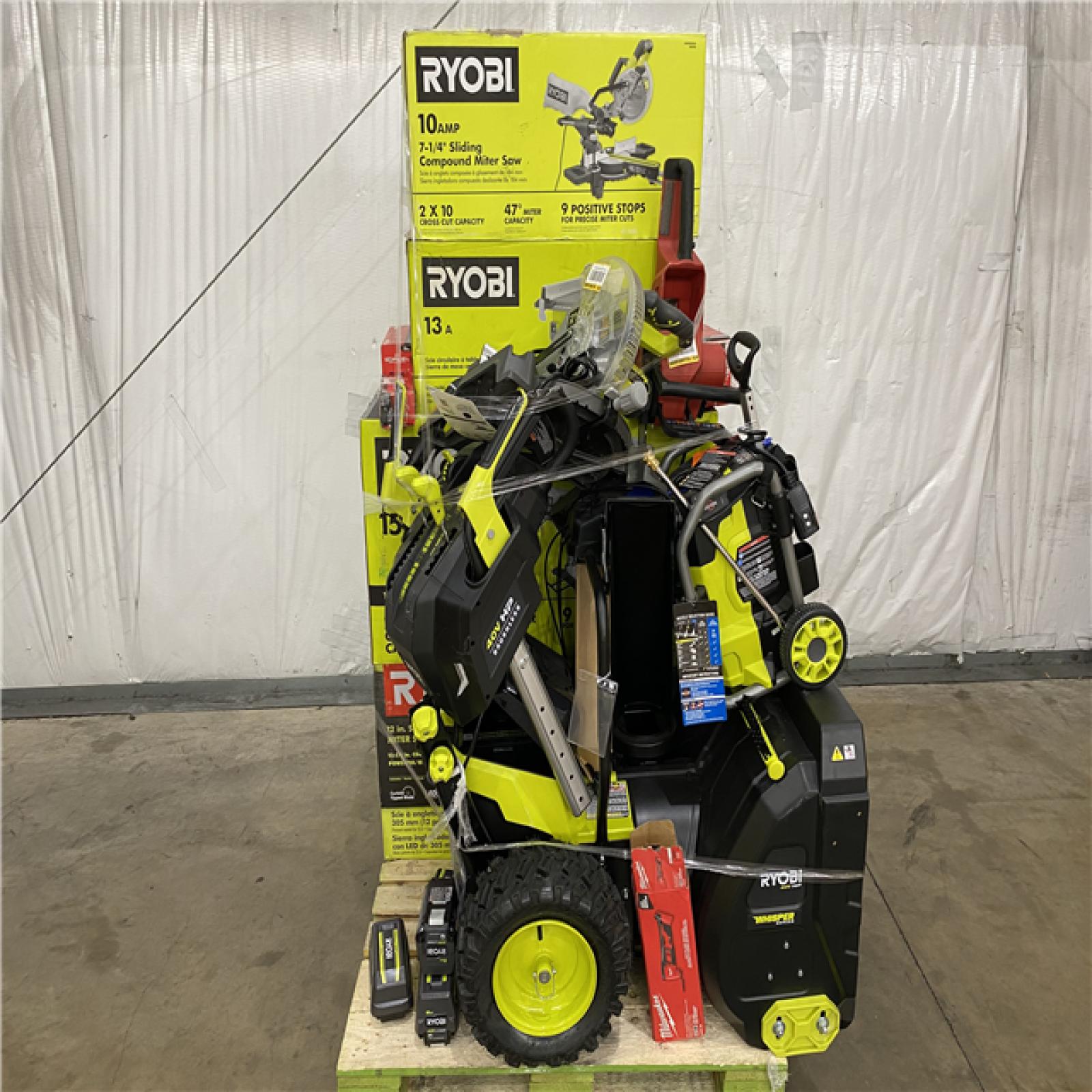 Houston Location AS IS - Tool Pallet