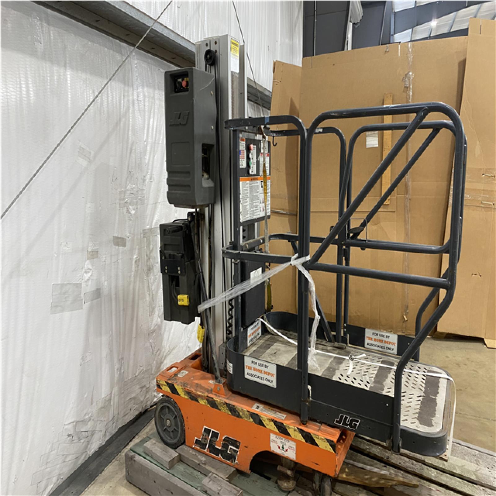 Houston Location - AS-IS Outdoor Power Equipment JLG INDUSTRIES VERTICAL LIFT