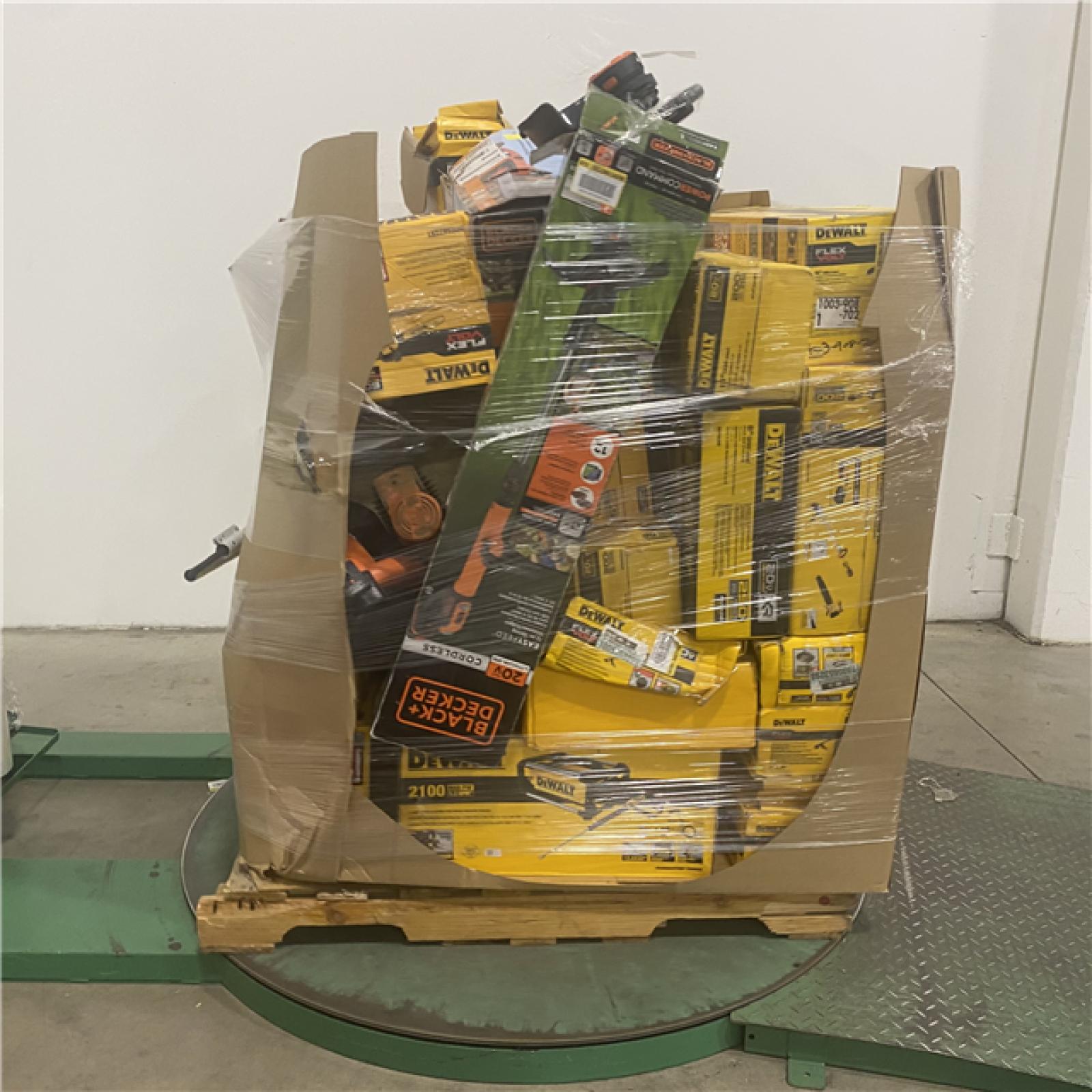 Dallas Location - As-Is Tool Pallet