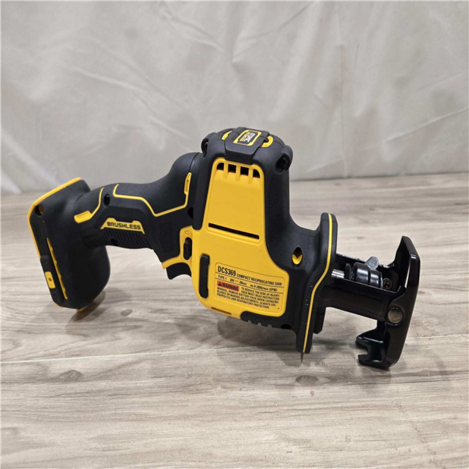 AS-IS DeWalt 20V MAX ATOMIC Cordless 4-Tool Combo Kit