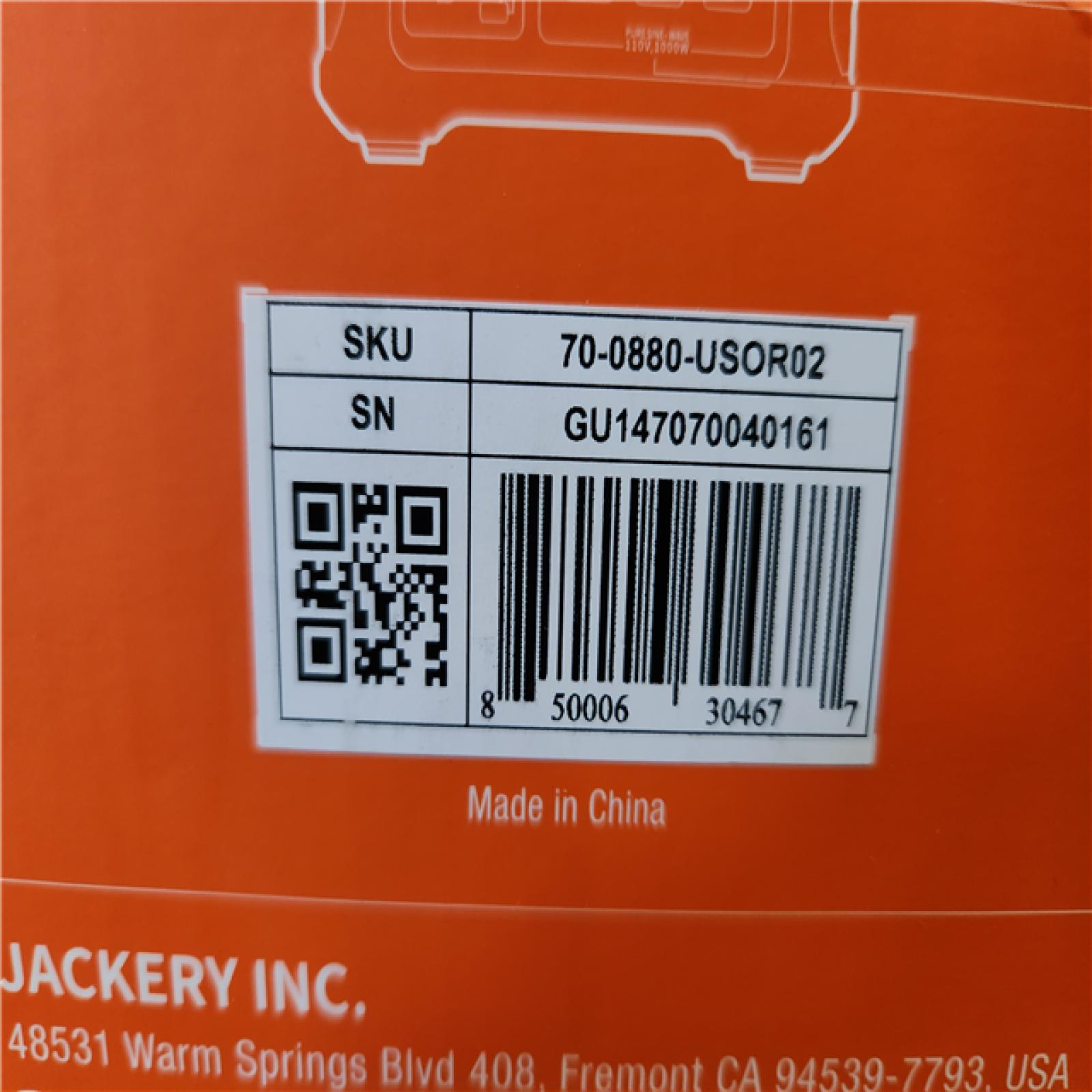 Phoenix Location LIKE NEW Jackery Explorer 880, 880Wh/1000W Model No: Explorer 880