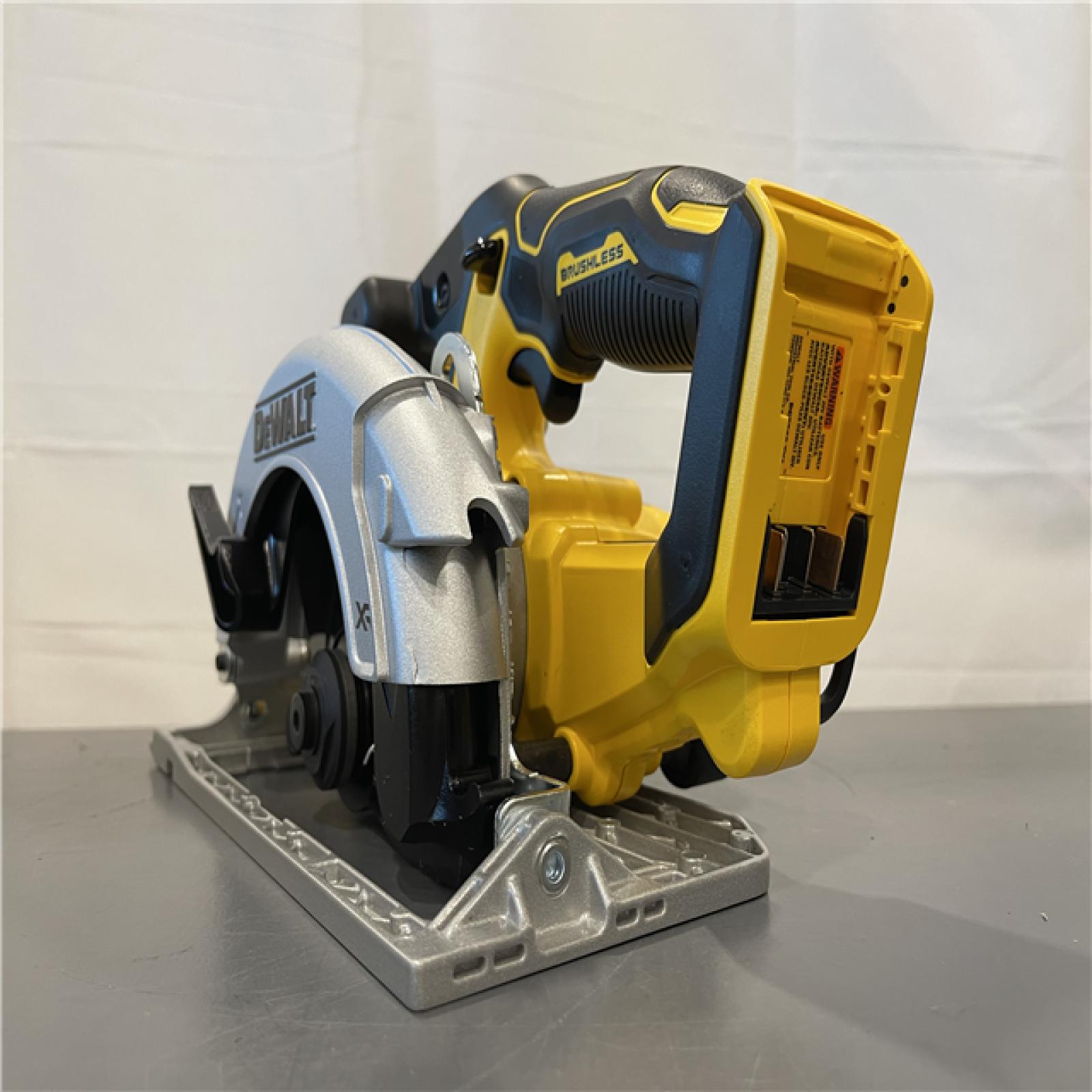 AS-IS - DEWALT 20-Volt MAX Lithium-Ion Cordless 7-Tool Combo Kit with 2.0 Ah Battery, 5.0 Ah Battery and Charger