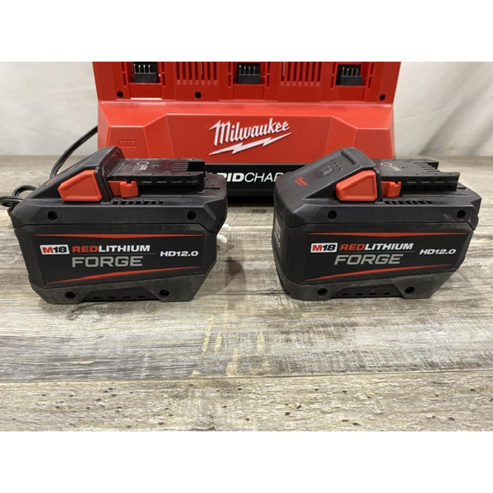 AS-IS Milwaukee 18V Lithium-Ion REDLITHIUM FORGE Starter Kit with (2) 12.0 Ah Battery Pack and PACKOUT 6-Port Rapid Charger