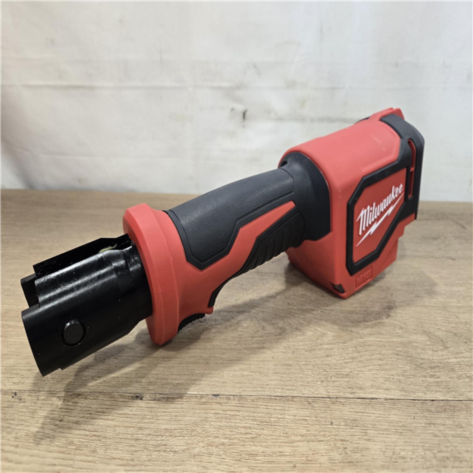 AS-IS Milwaukee M18 18V Cordless Short Throw PEX Press Tool Kit