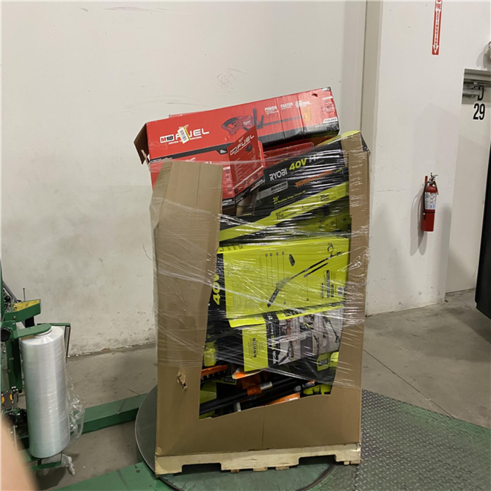 Dallas Location - As-Is Tool Pallet