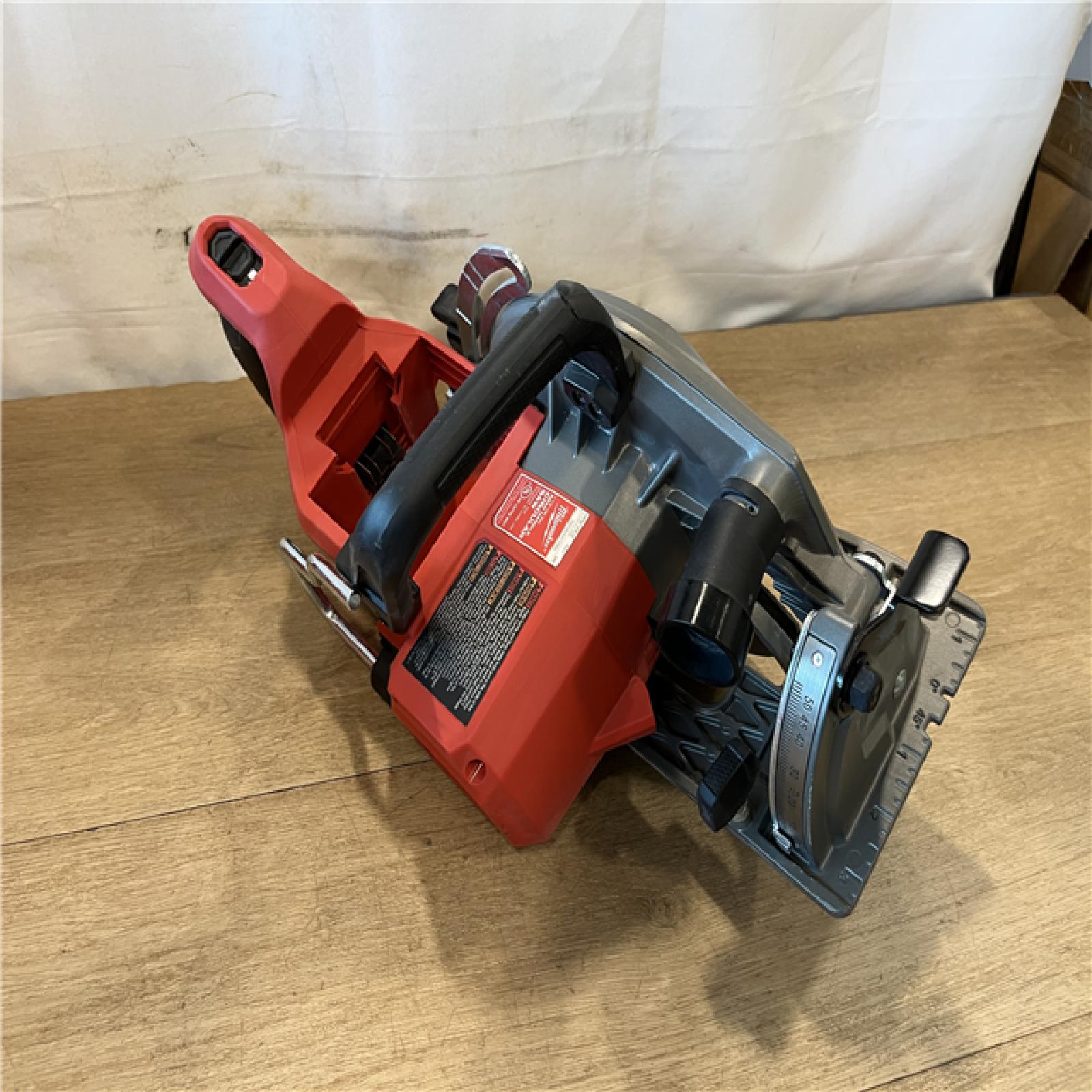 AS-IS Milwaukee FUEL 18V Lithium-Ion Cordless 7-1/4 in. Rear Handle Circular Saw (Tool-Only)