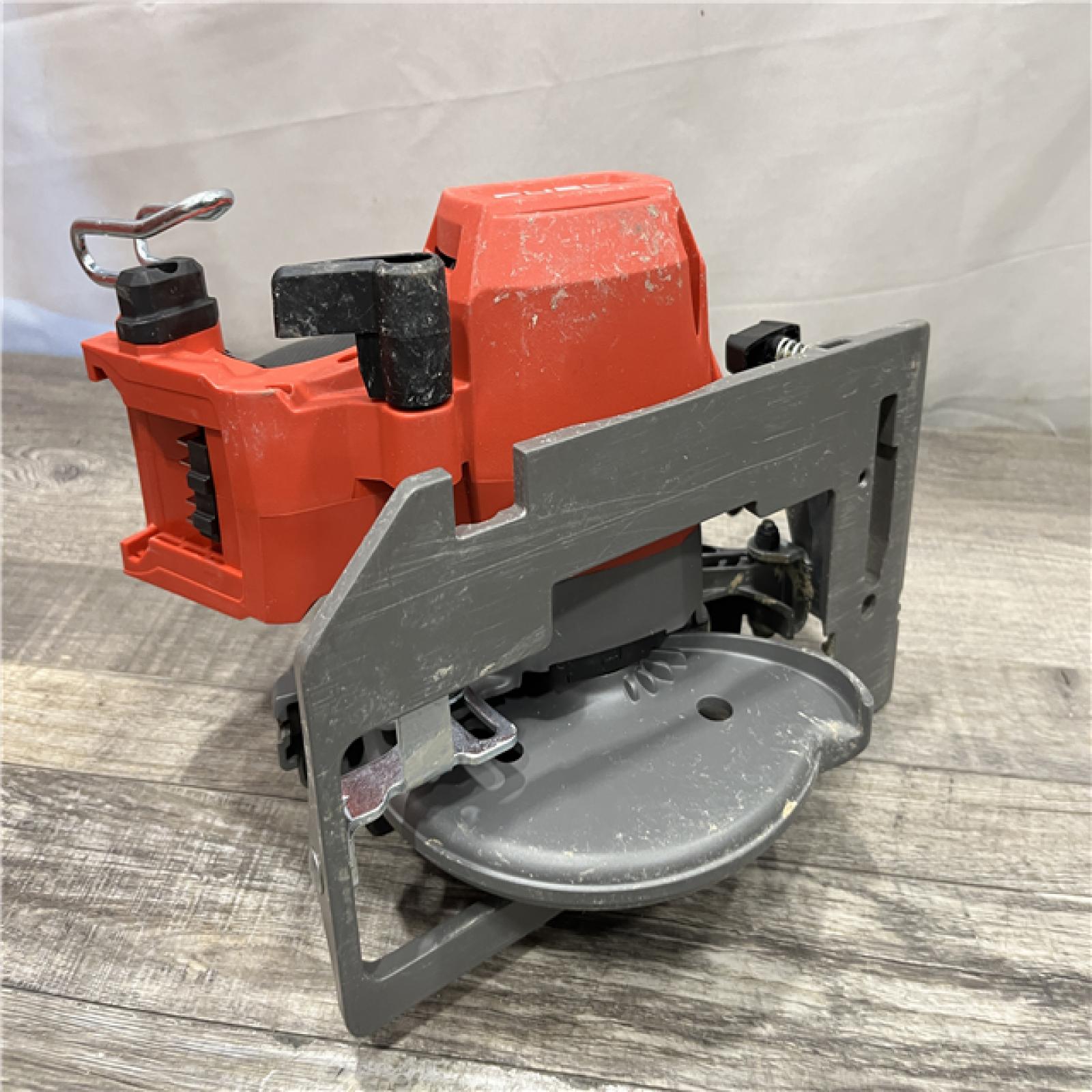 AS-IS Milwaukee FUEL 18V Lithium-Ion Brushless Cordless 6-1/2 in. Circular Saw (Tool-Only)