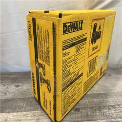 NEW - DEWALT 20V MAX Brushless 1/2 in. Drill Driver & 1/4 in. Impact Driver Kit