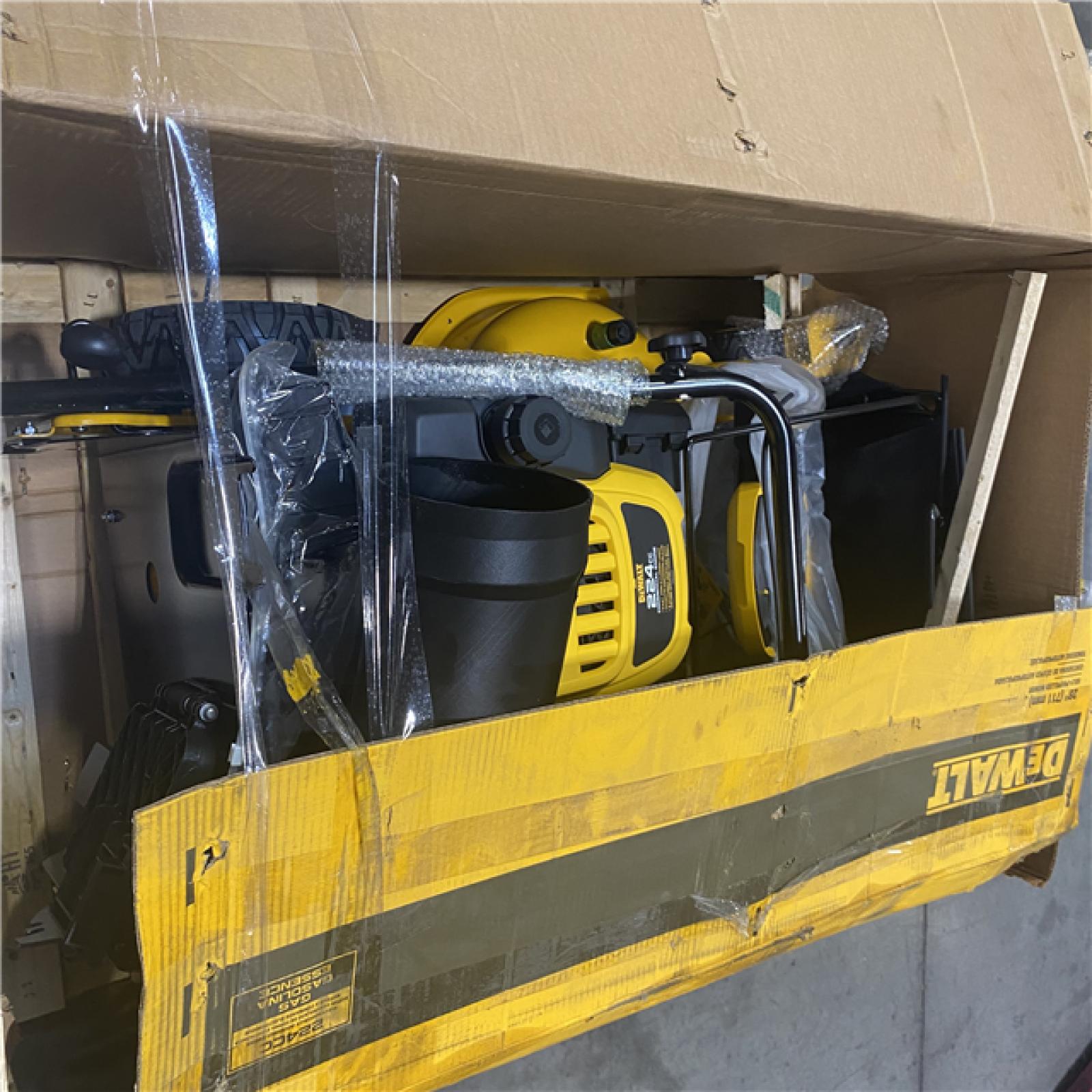 Dallas Location - As-Is DEWALT  28 in. 224cc  Gas Lawn Mower