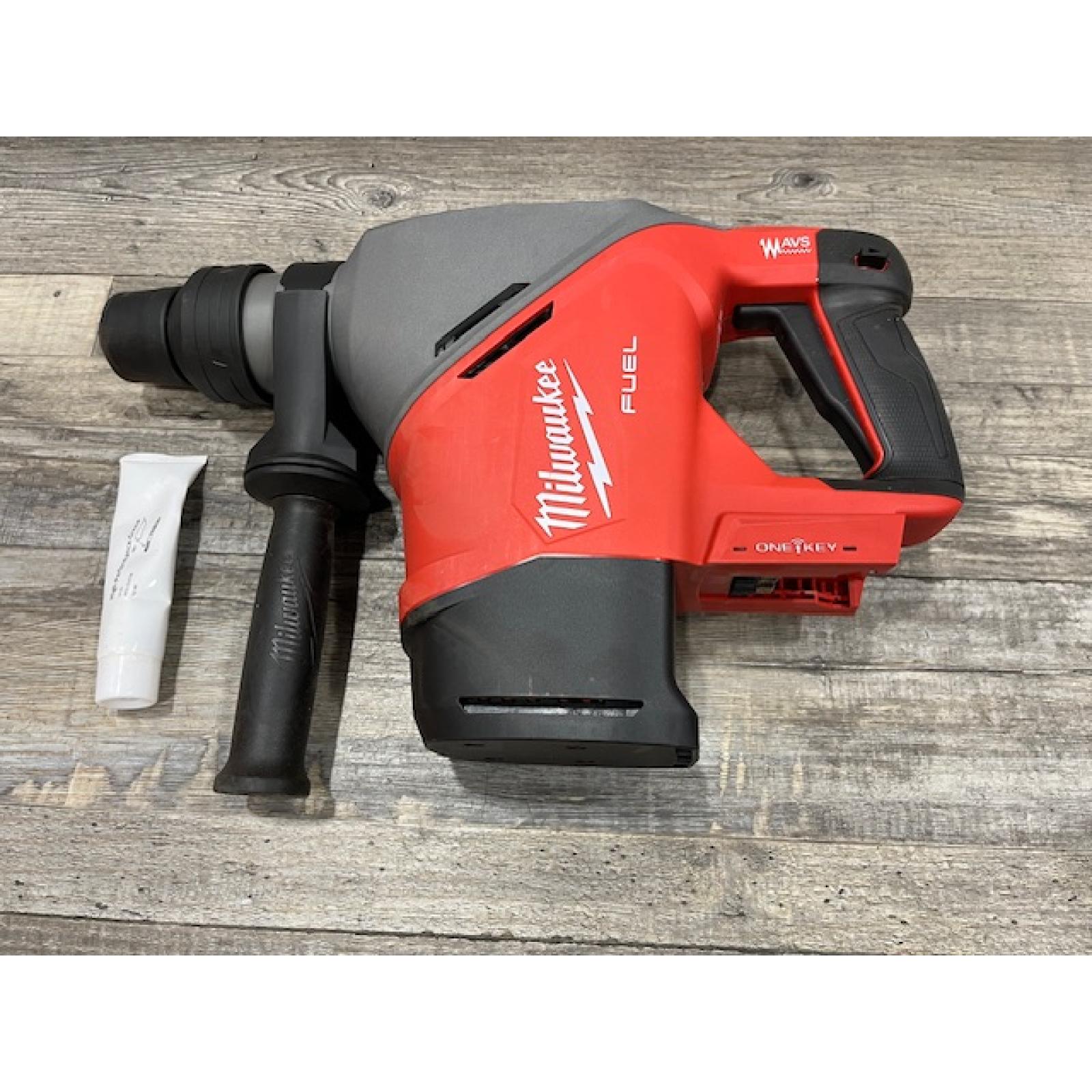 AS-IS Milwaukee FUEL 18V Lithium-Ion Brushless Cordless 1-9/16 in. SDS-Max Rotary Hammer (Tool-Only)