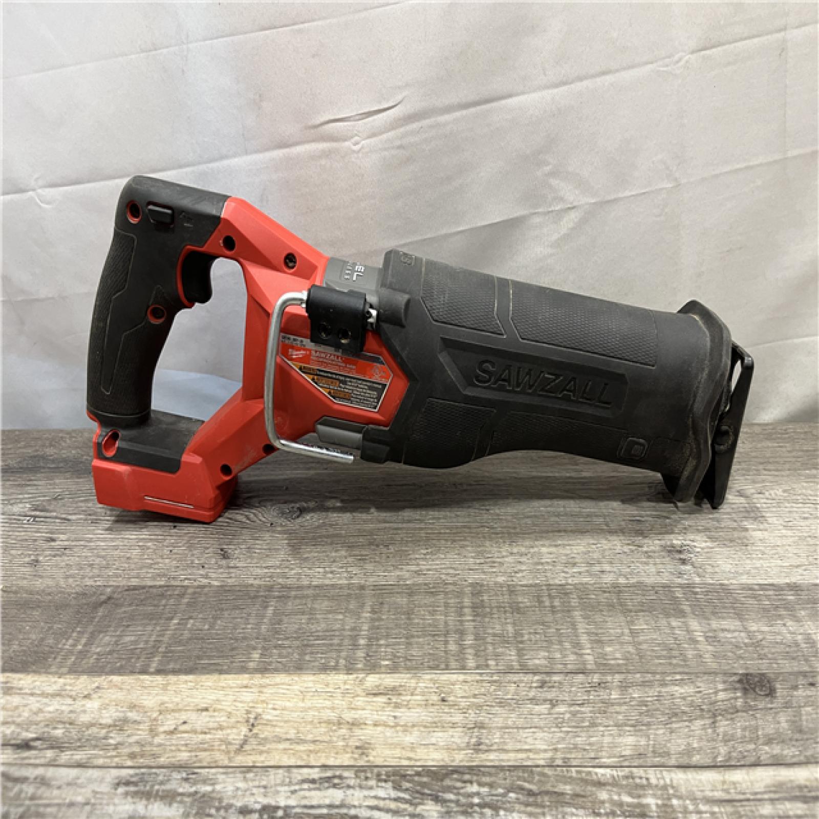 AS-IS Milwaukee FUEL GEN-2 18V Lithium-Ion Brushless Cordless SAWZALL Reciprocating Saw (Tool-Only)