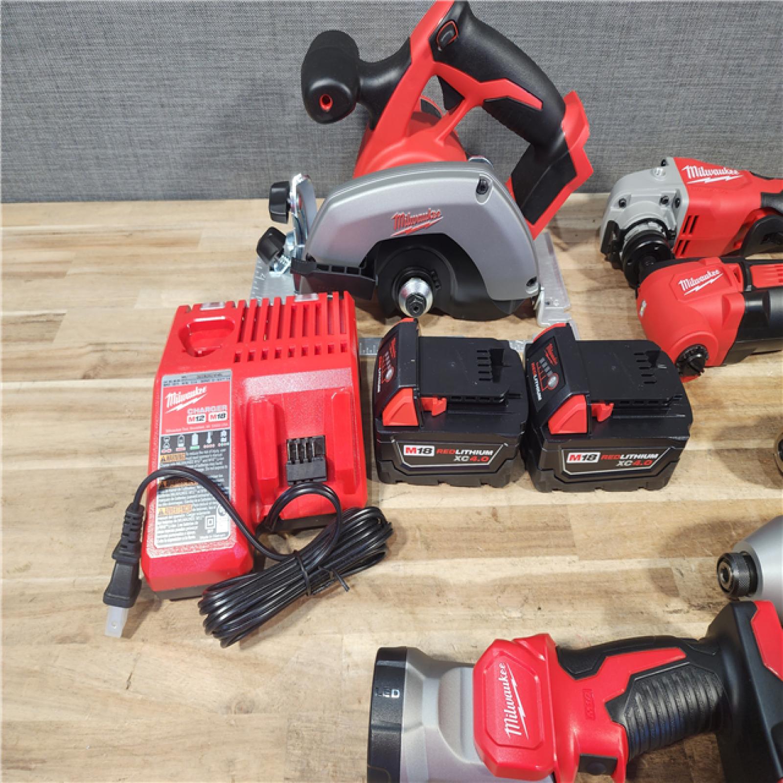 HOUSTON LOCATION - AS - IS M18 18-Volt Lithium-Ion Cordless Combo Kit (6-Tool) with 2-Batteries  Charger and Tool Bag