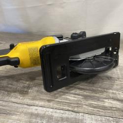 AS-IS DEWALT ATOMIC 20V MAX Cordless Brushless 4-1/2 in. Circular Saw (Tool Only)