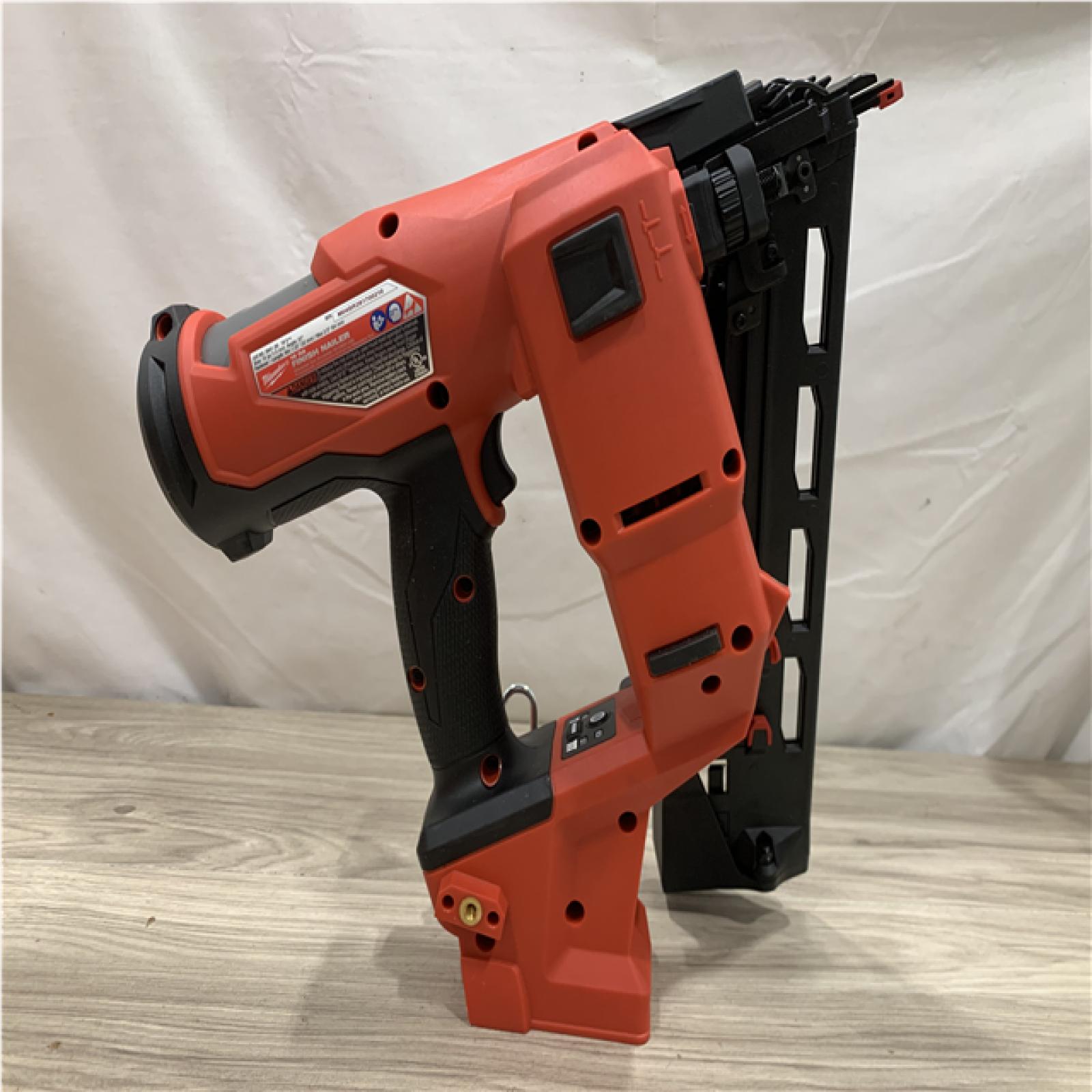 AS-IS Milwaukee FUEL 18-Volt Lithium-Ion Brushless Cordless Gen II 16-Gauge Angled Finish Nailer (Tool-Only)