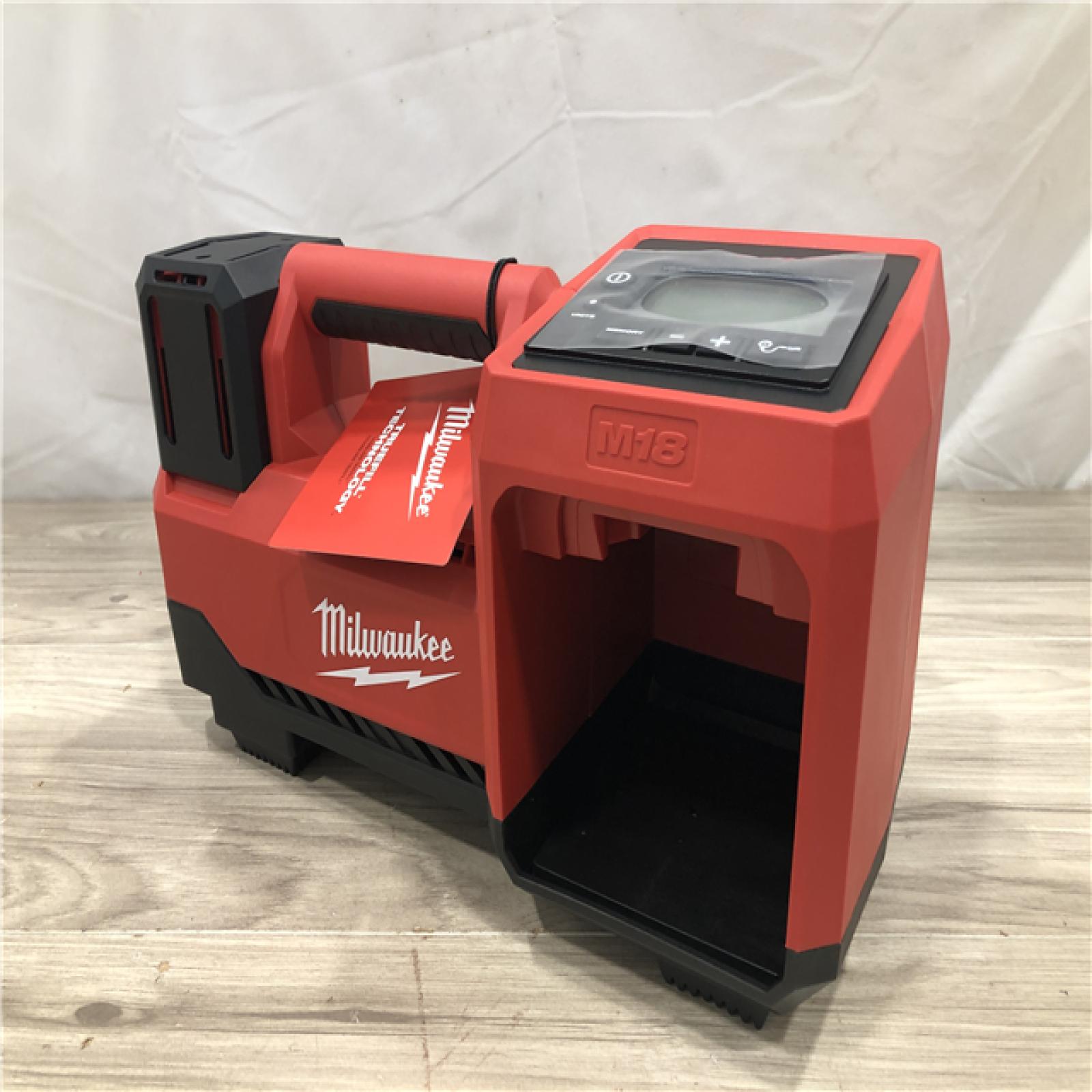 AS-IS Milwaukee M18 18-Volt Lithium-Ion Cordless Electric Portable Inflator (Tool-Only)