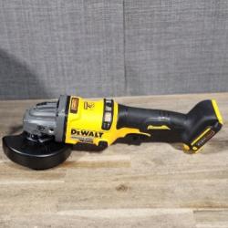 HOUSTON LOCATION - AS-IS DeWalt FLEXVOLT 60V Cordless 4-1/2 to 6 in. Grinder Kit (Battery & Charger)