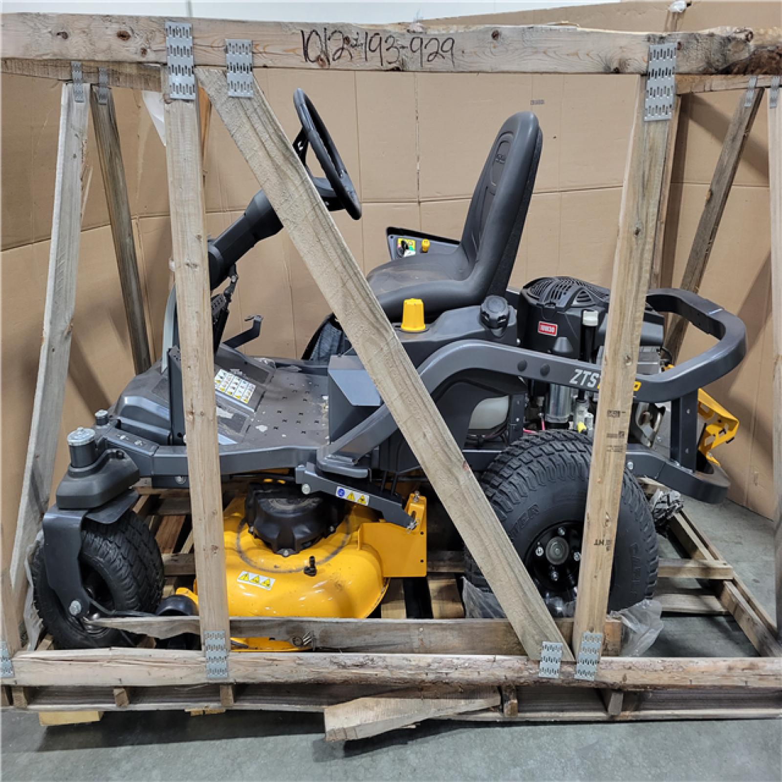 CALIFORNIA AS-IS CUB CADET ULTIMA ZERO TURN LAWN MOWER
