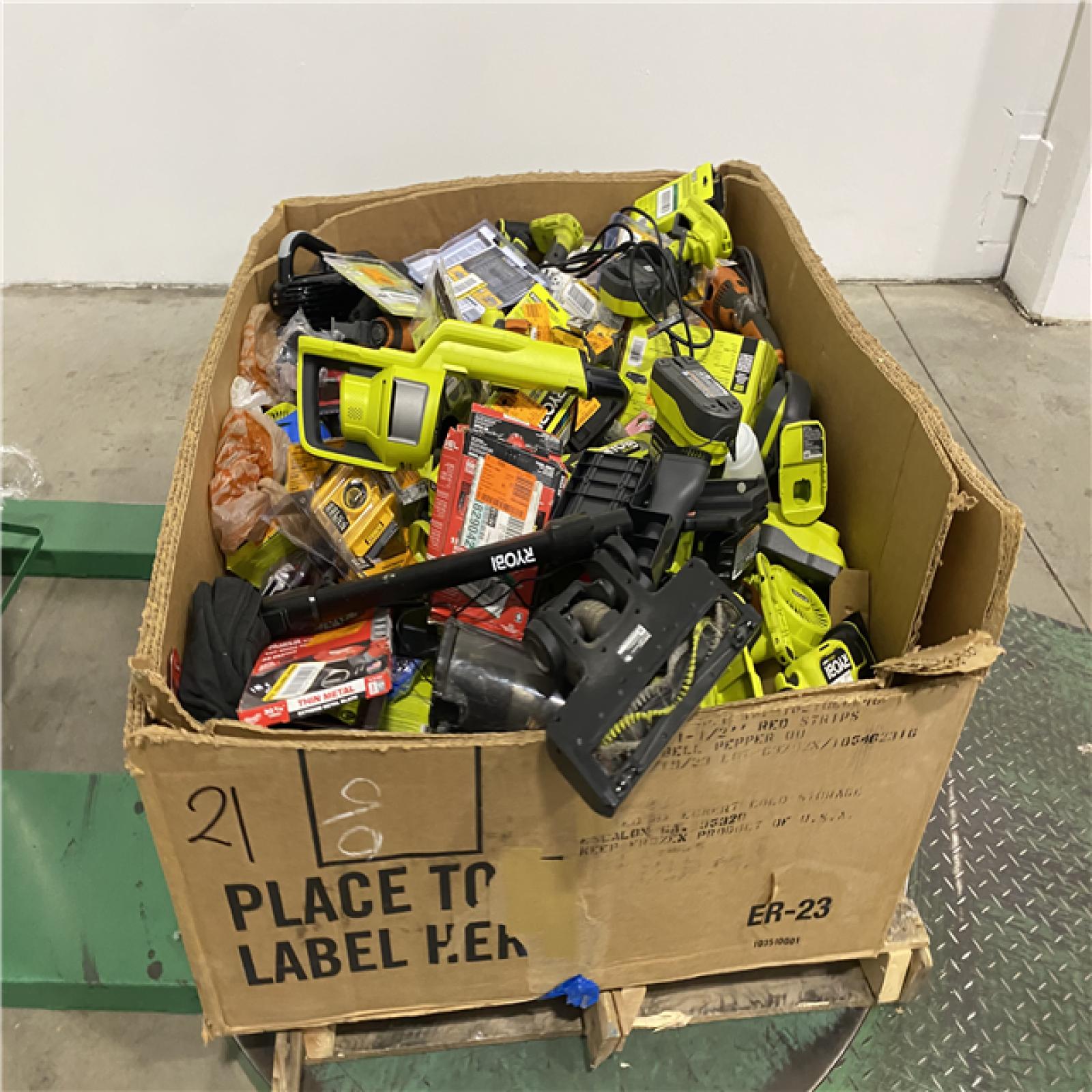 Dallas Location - As-Is Tool Pallet