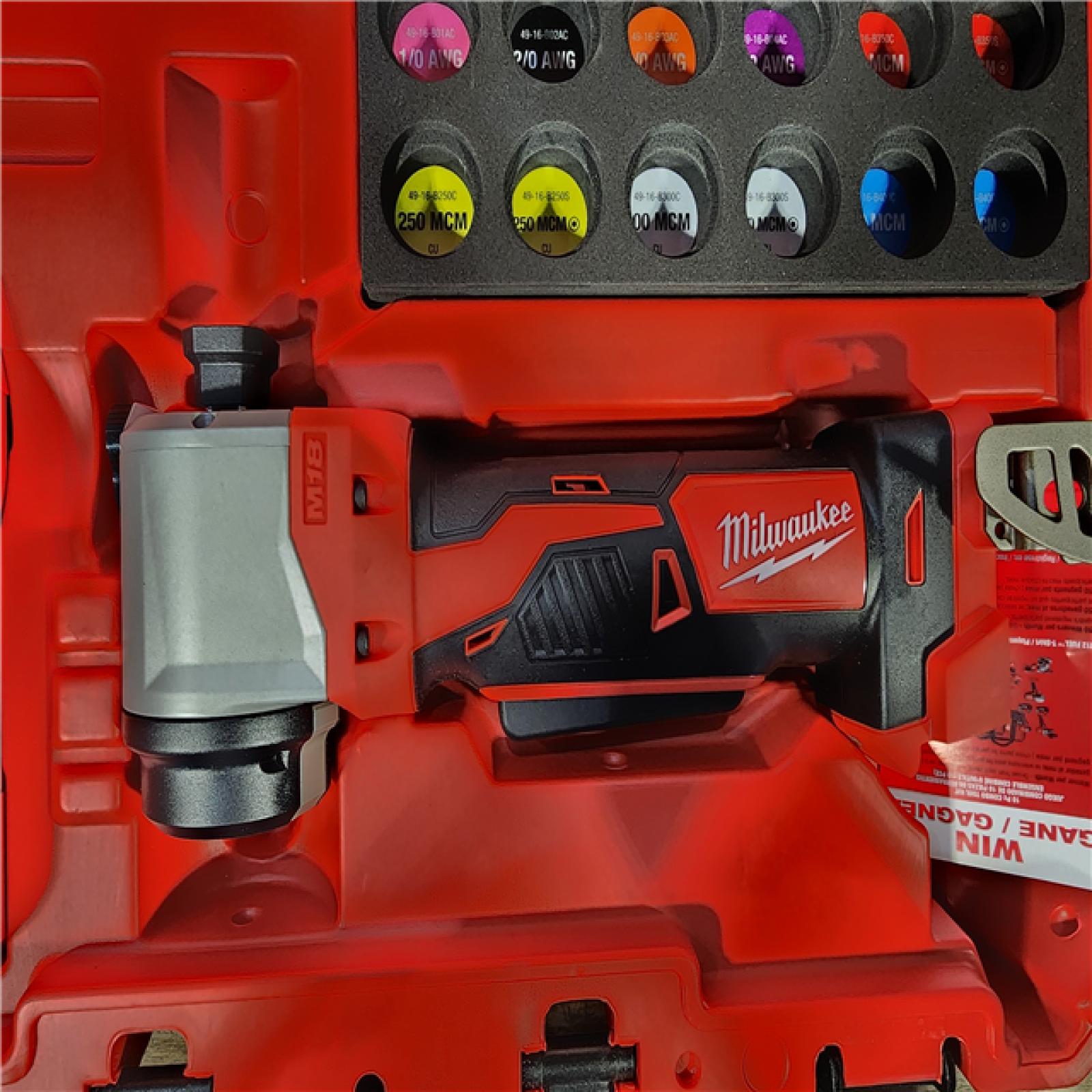 HOUSTON LOCATION - AS-IS Milwaukee-2935AL-21 M18 Cable Stripper Kit
